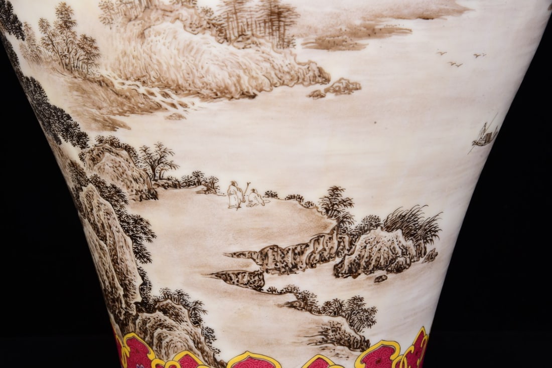 An Exquisite Ruby Red-Glazed Ink Color Landscape Pattern Vase - 7