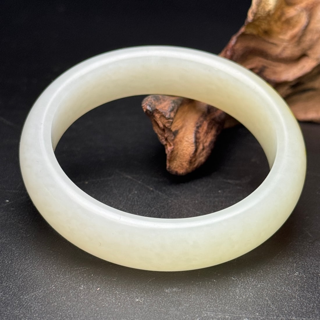 An Exquisite White Jade Bracelets - 6