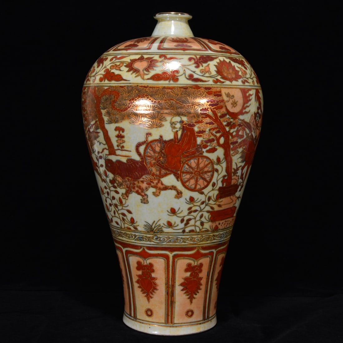 An Exquisite Wucai Painted Gold Character and Story Pattern Vase: An Exquisite Wucai Painted Gold Character and Story Pattern Vase,Yuan Dynasty,China,With Mark,Size:17.5inx9.1in,五彩描金人物故事纹瓶,中