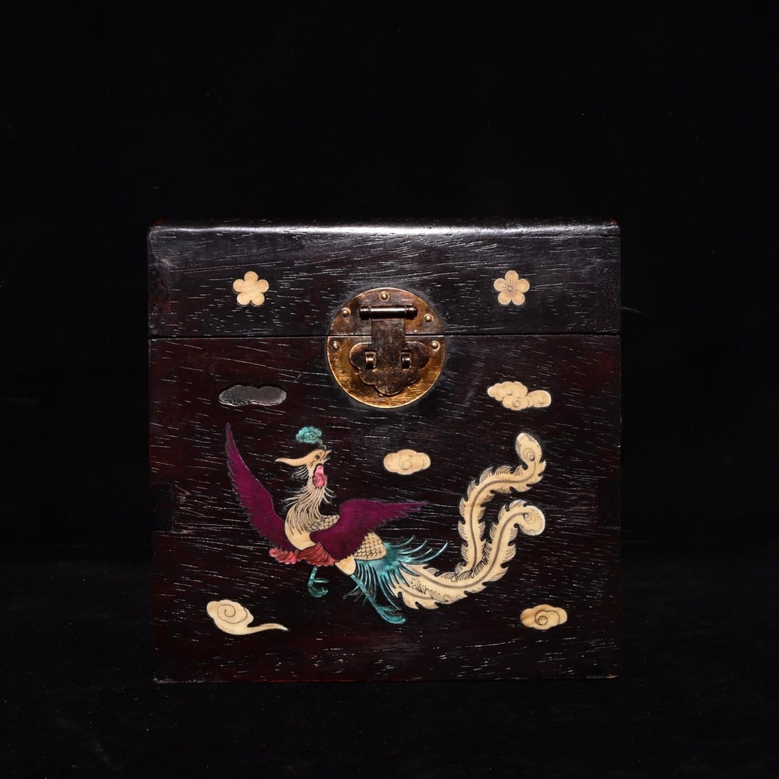 An Exquisite Enamel Flower Pattern Brush Pot, - 2