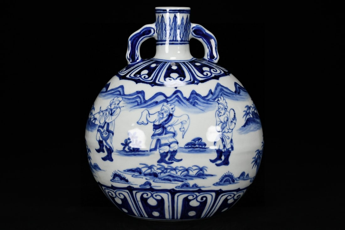 An Exquisite Blue and White Character and Story Pattern Double-Ears Vase: An Exquisite Blue and White Character and Story Pattern Double-Ears Vase,Ming Dynasty,China,with Yongle Four-character Mark,Size:11inx9.4in,青花人物故事纹