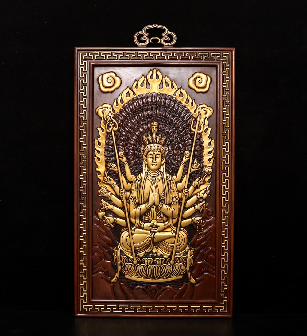 An Exquisite Gilt Bronze Statue of Thousand-hand Guanyin Hanging Panel (1 of 9)
