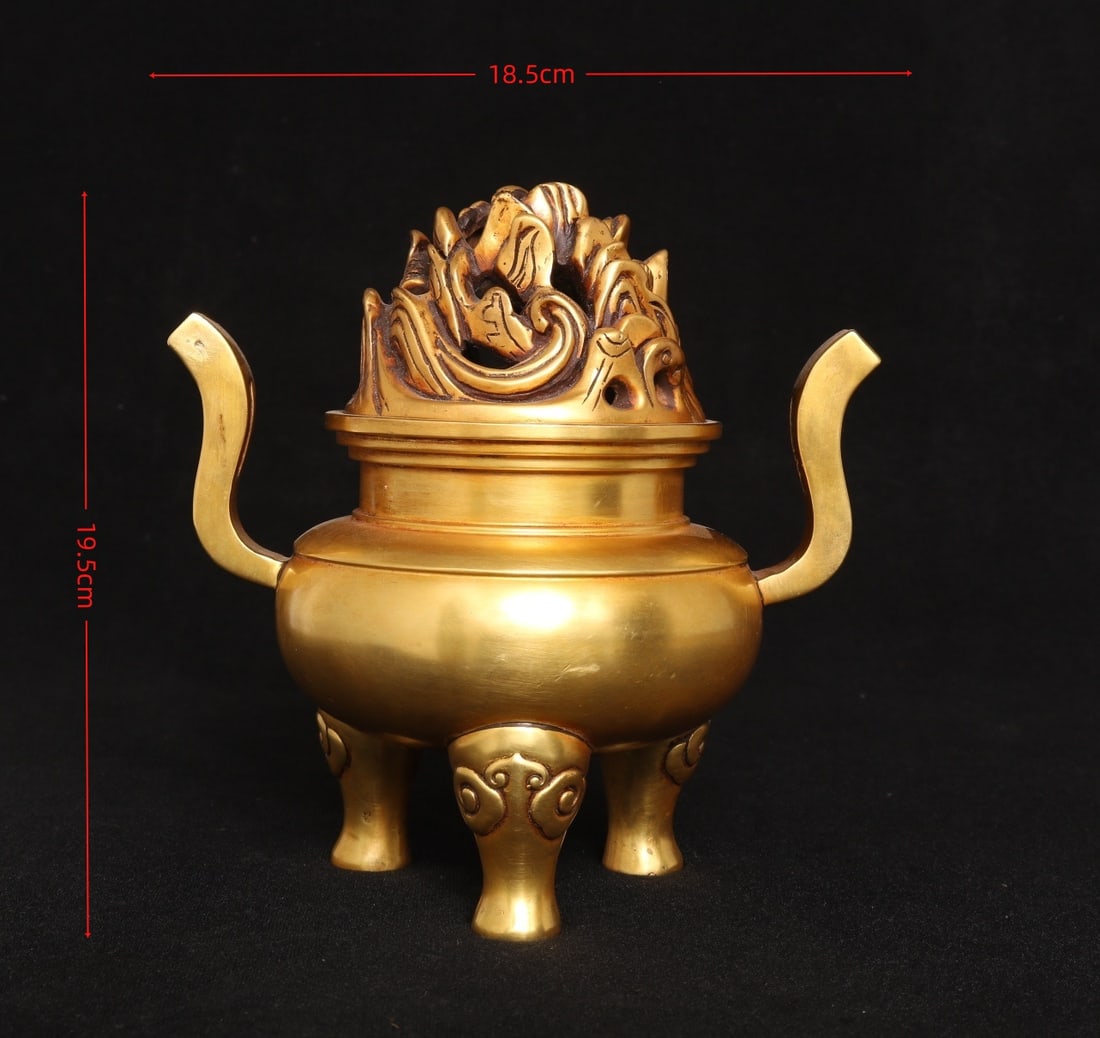 An Exquisite Gilt Bronze Double-Ears Tripod Censer (1 of 8)