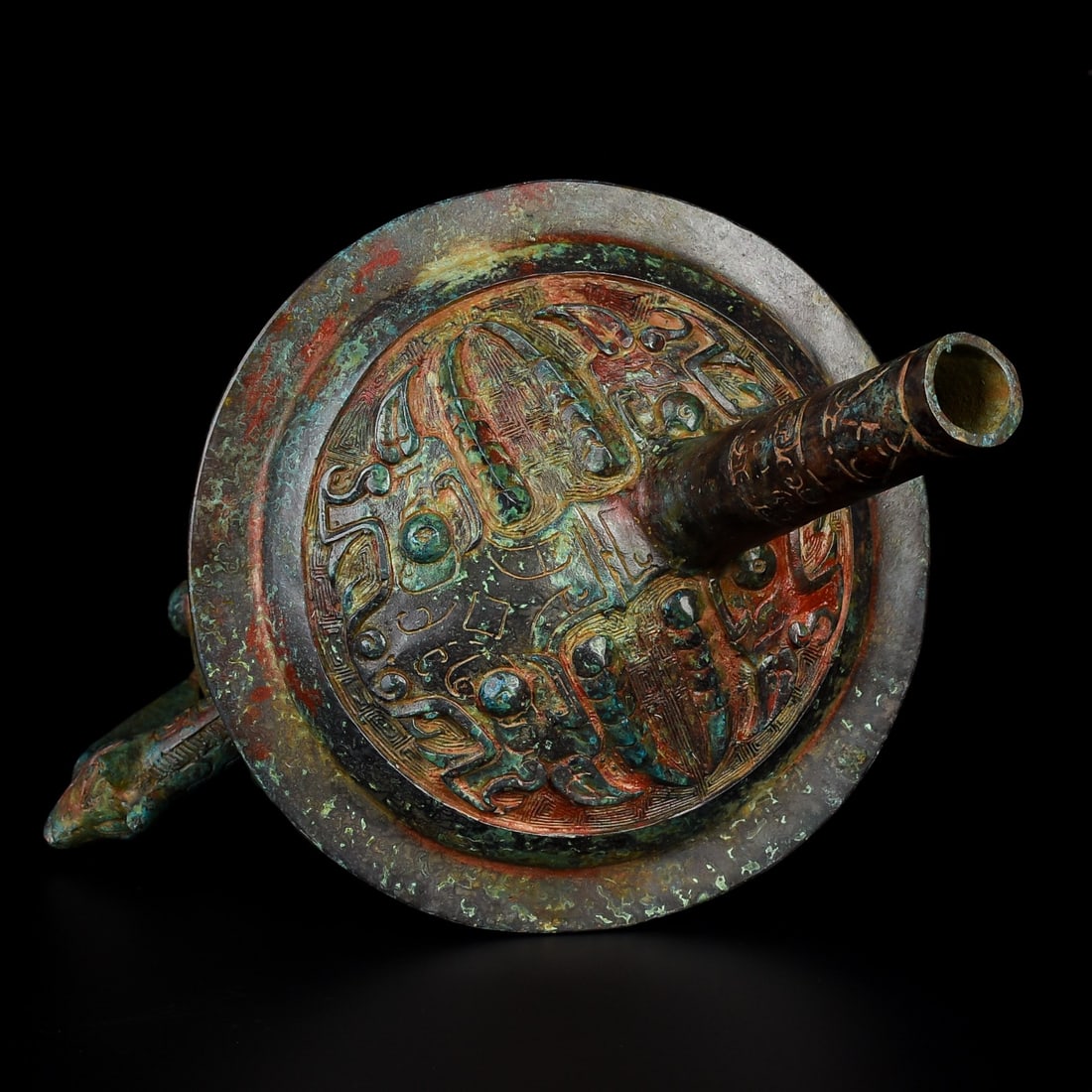 An Exquisite Bronze Beast-Face Pattern Ewer - 6