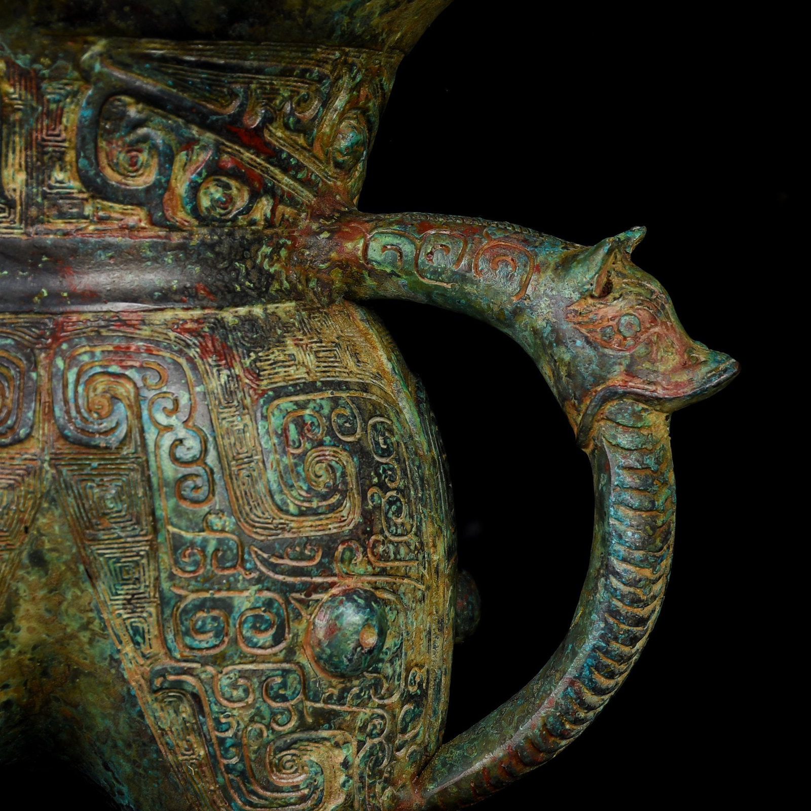 An Exquisite Bronze Beast-Face Pattern Ewer - 8