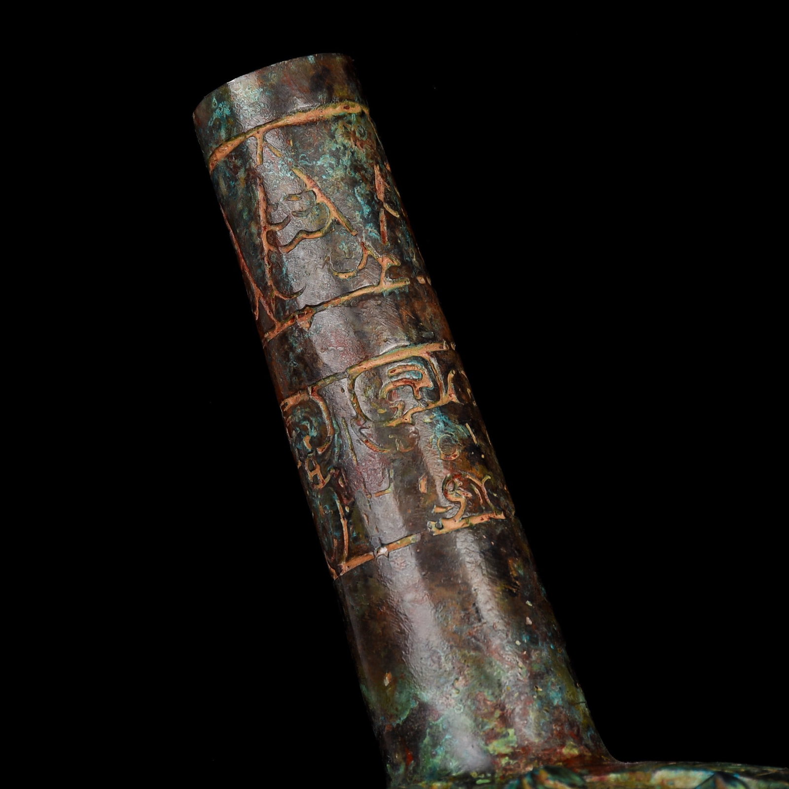 An Exquisite Bronze Beast-Face Pattern Ewer - 9