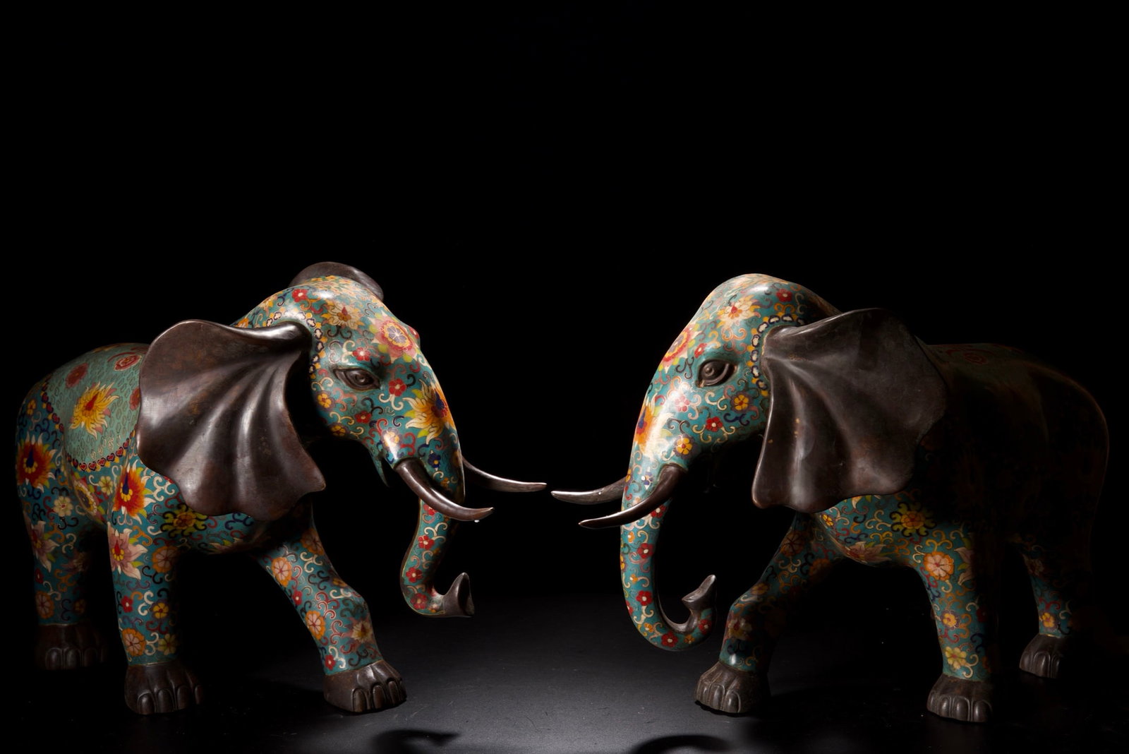 A Pair of Exquisite Cloisonne Lotus Pattern Elephant Ornaments (1 of 13)