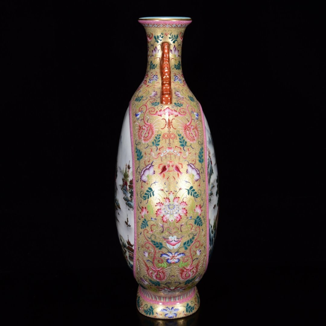 An Exquisite Enamel Landscape Pattern Vase - 2