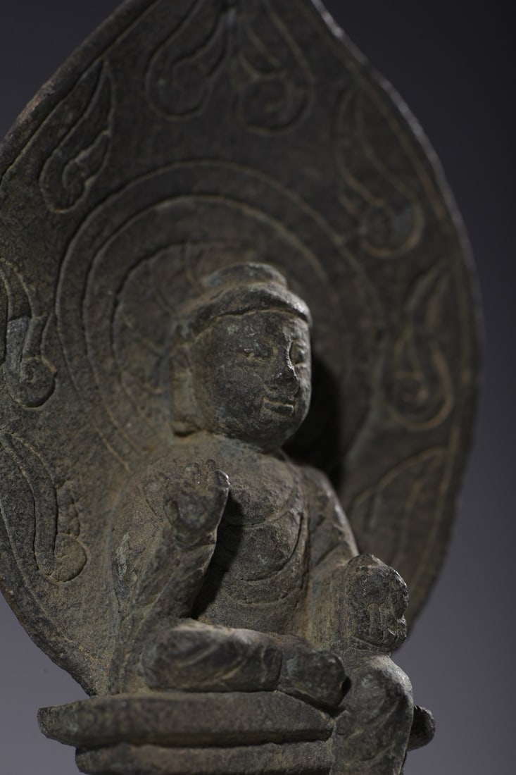 An Exquisite Copper Buddha Statue - 3