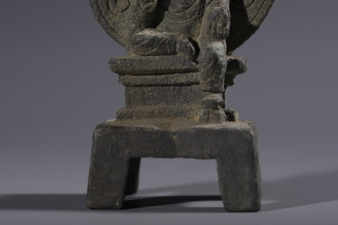 An Exquisite Copper Buddha Statue - 5