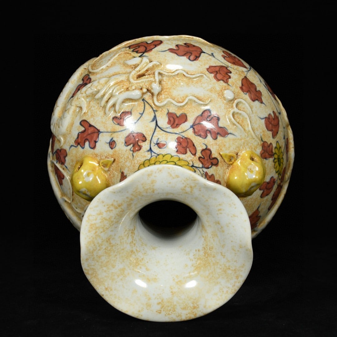 An Exquisite Biscuit Flower Pattern Dragon Pattern Double-Ears Vase - 7