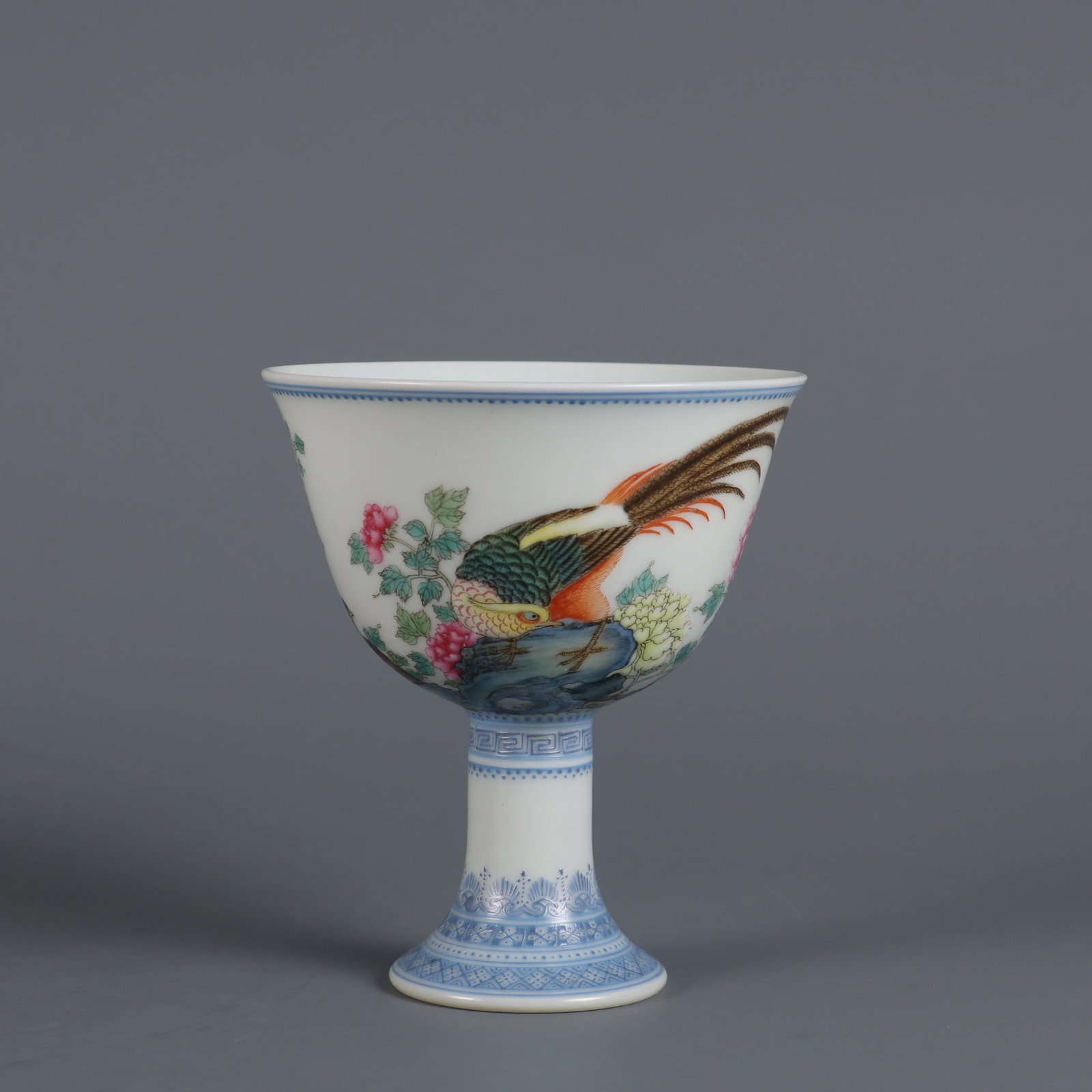 An Exquisite Enamel Flower and Bird Pattern Cup,with poem: An Exquisite Enamel Flower and Bird Pattern Cup,with poem,Qing Dynasty,China,Qianlong Four-character