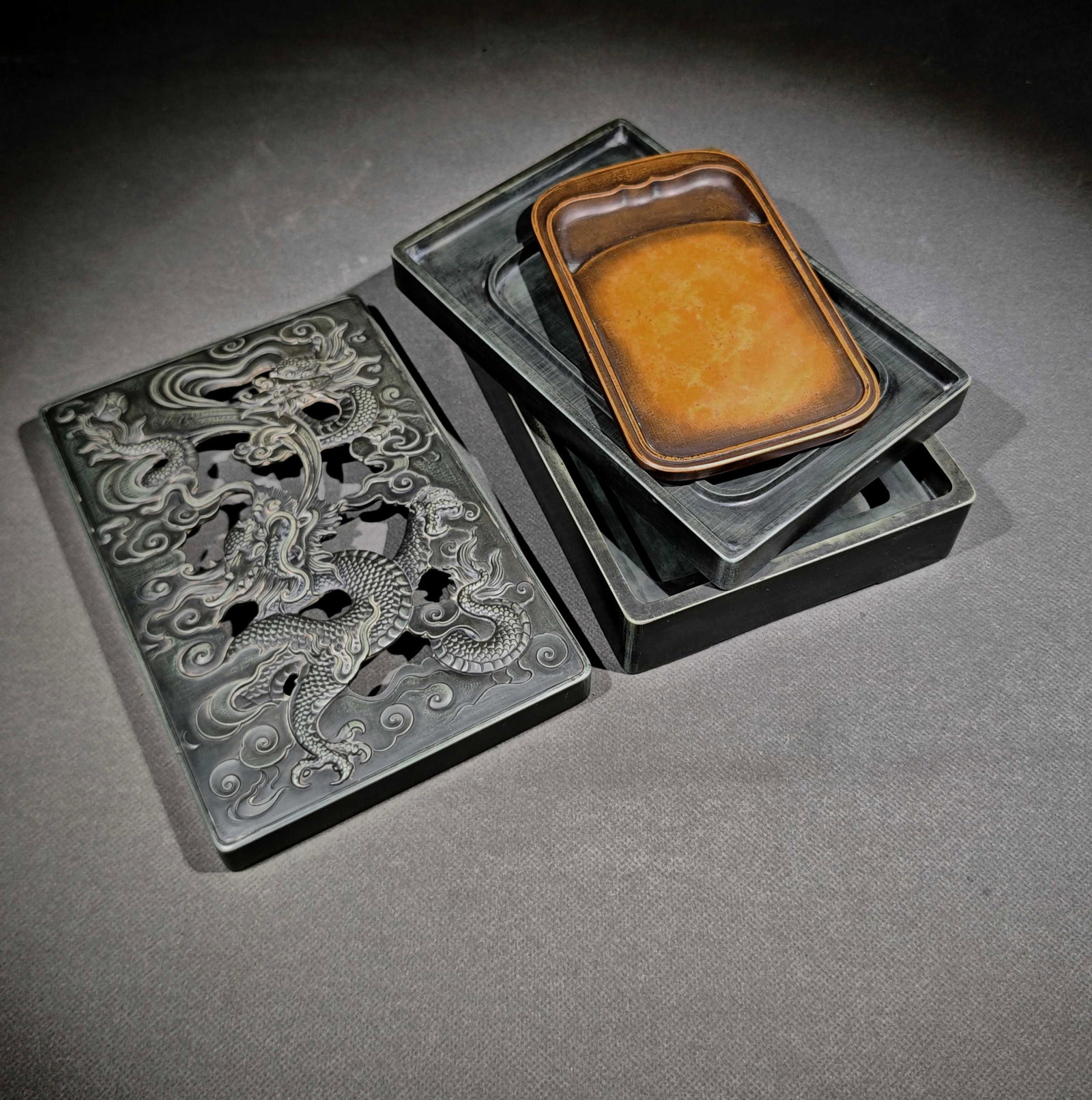 An Exquisite Dragon Pattern Inkstone,with poem: An Exquisite Dragon Pattern Inkstone,with poem,Qing Dynasty,China,With Mark,Size:8.3inx5.5inx2.3in,龙纹砚台,带诗文,中国清代,带&#