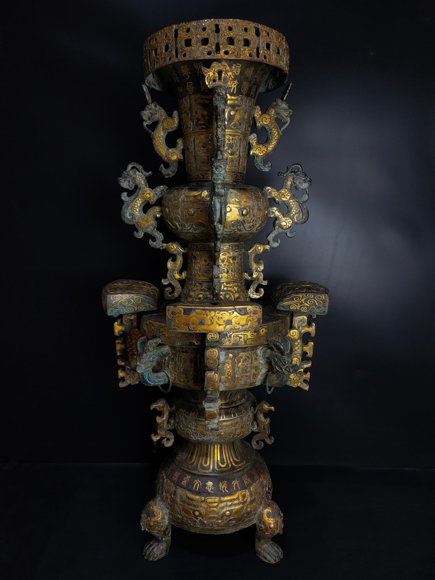 An Exquisite Bronze Auspicious Animal Pattern Censer,With Inscription: An Exquisite Bronze Auspicious Animal Pattern Censer,With Inscription,the Warring States period in China,Size:37.8inx16.9in,Weight:26000g,青铜瑞兽纹香炉,ñ