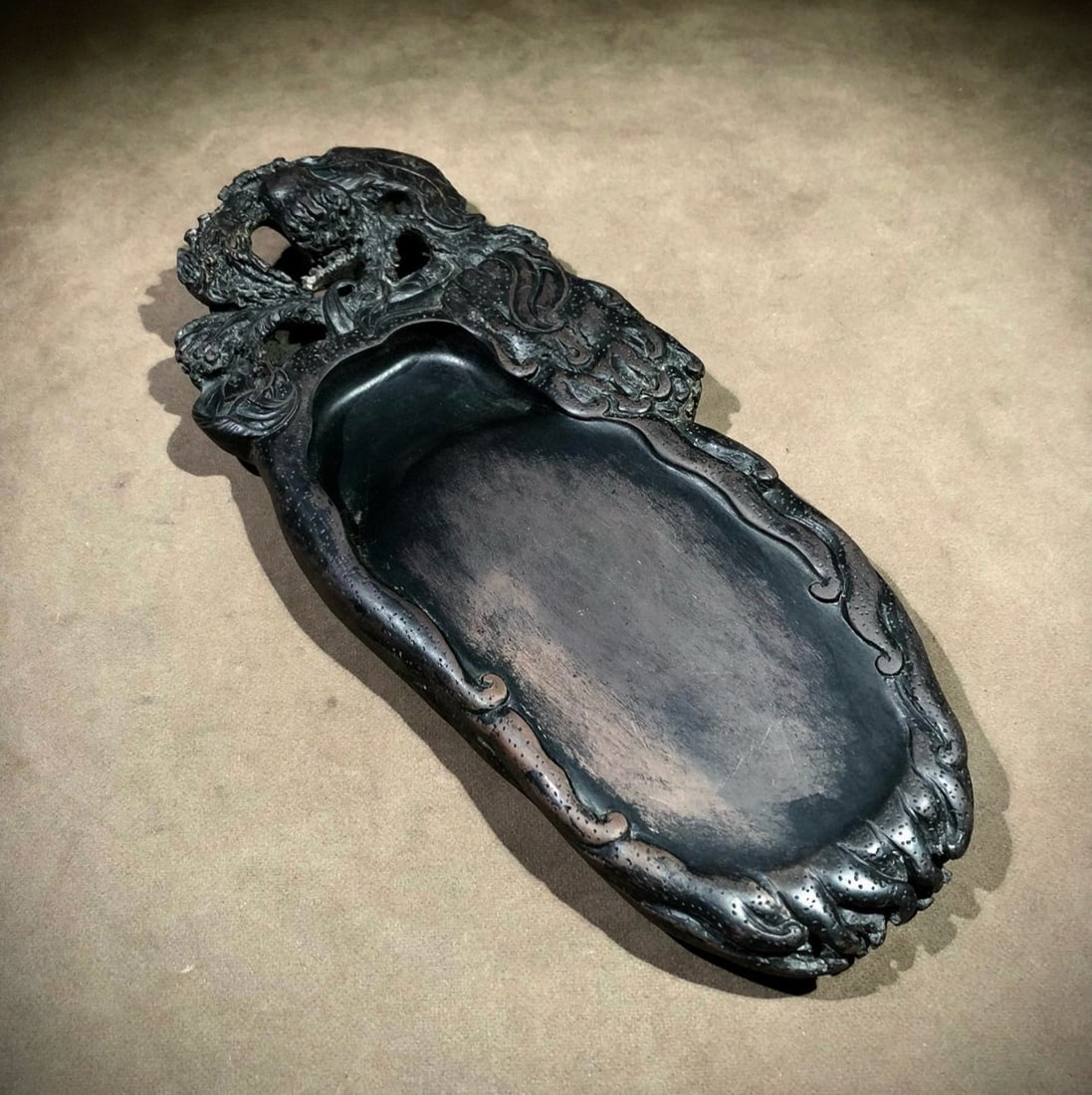 An Exquisite Bergamot Pattern Pattern Inkstone,with poem: An Exquisite Bergamot Pattern Pattern Inkstone,with poem,Qing Dynasty,China,With Mark,Size:10.9inx4.9inx1.8in,佛手柑纹砚台,带诗文,中国