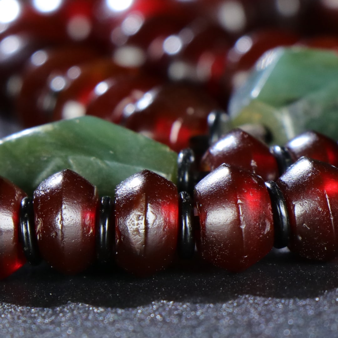 An Exquisite Agate Bracelets - 3