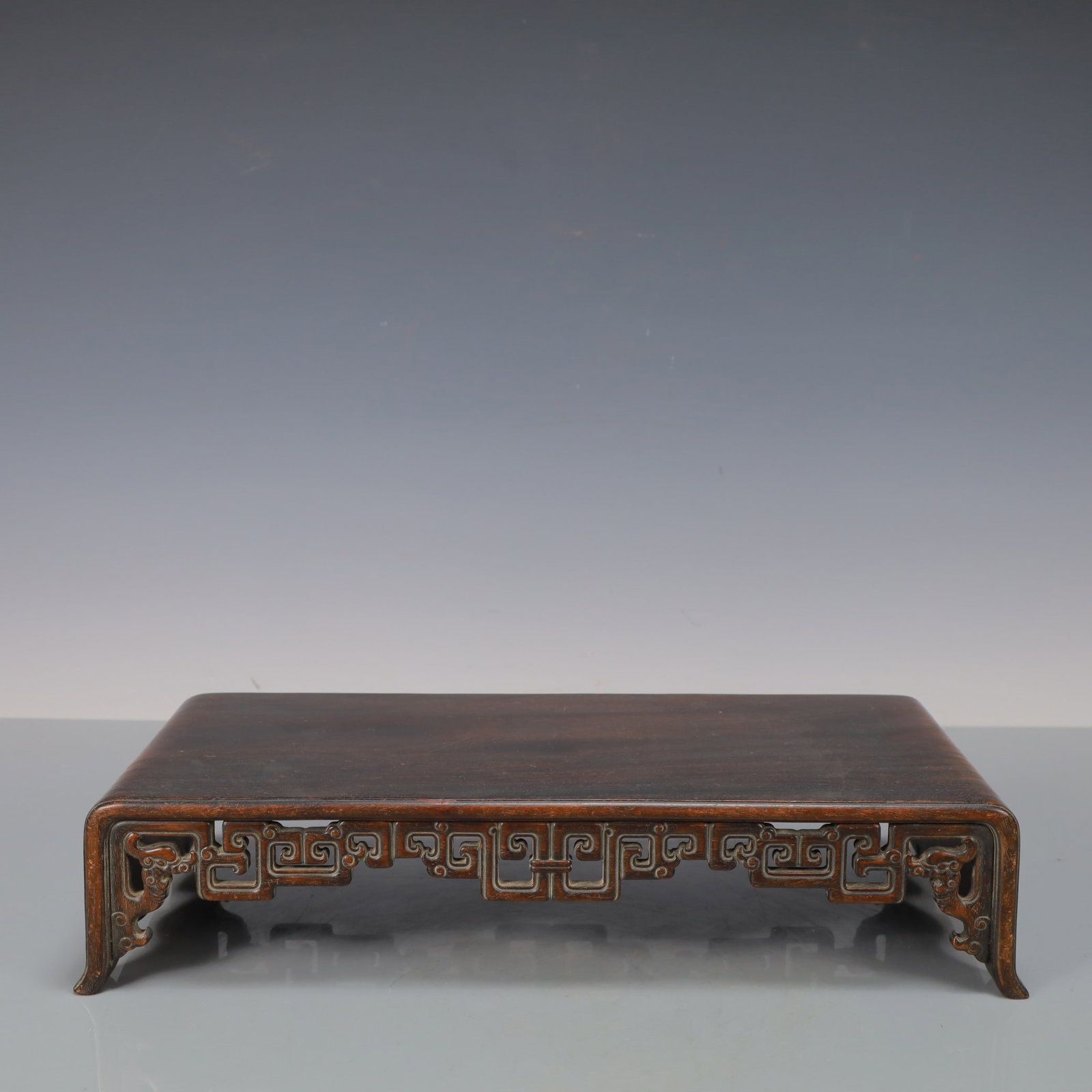 An Exquisite Redwood Table - 2