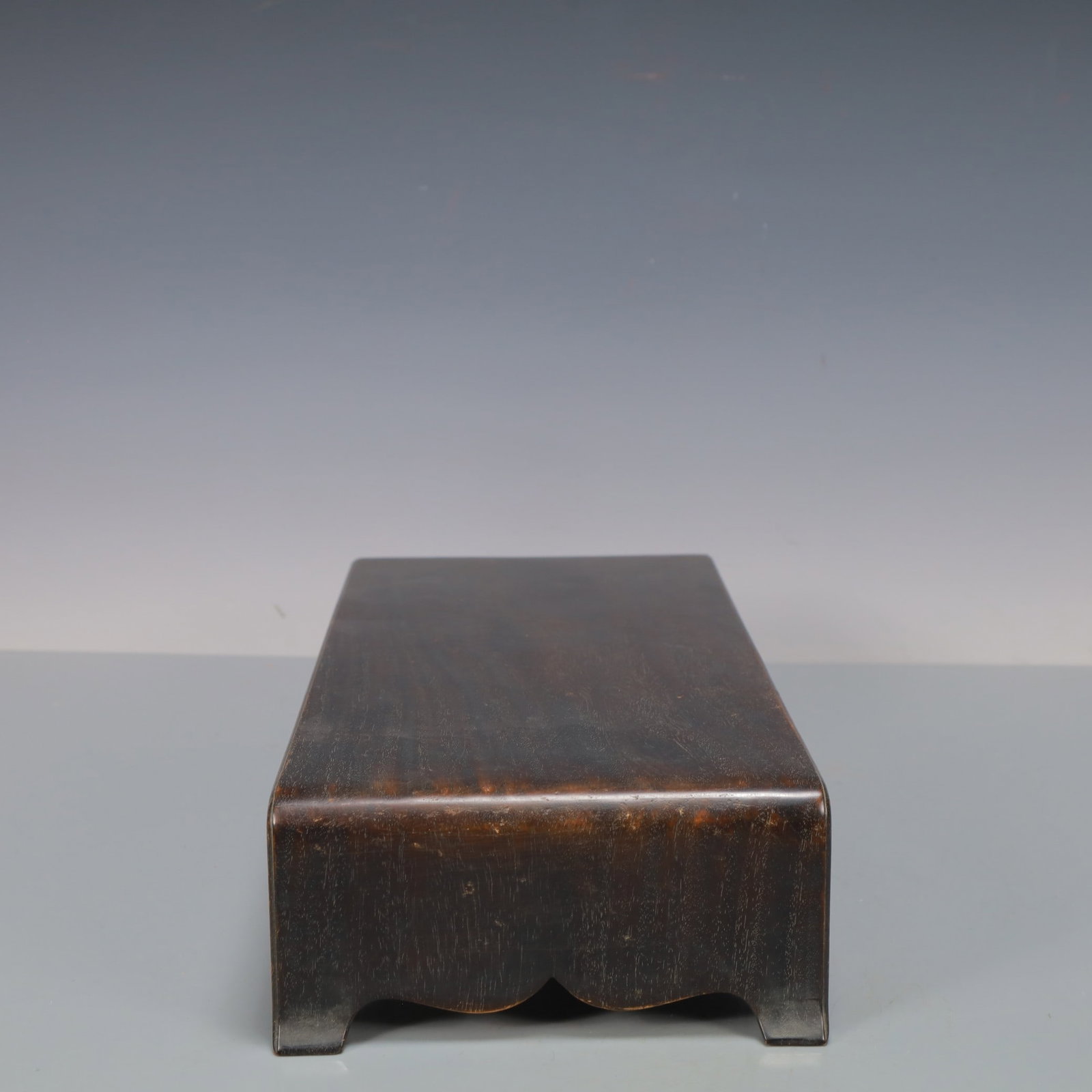 An Exquisite Redwood Table - 4