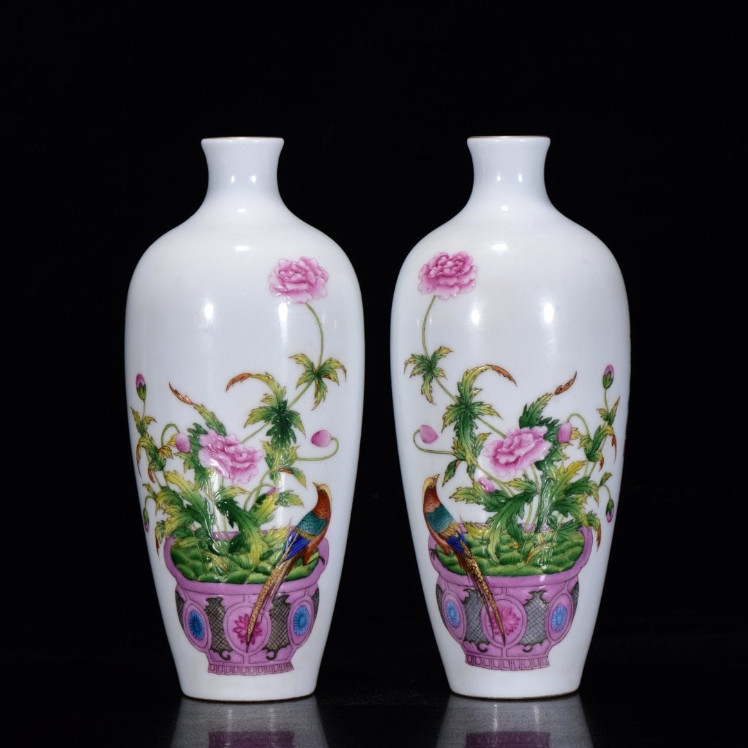 A Pair of Exquisite Enamel Flower and Bird Pattern Vase: A Pair of Exquisite Enamel Flower and Bird Pattern Vase,Qing Dynasty,China,with Yongzheng Four-character Mark,,Size:9.8inx4.3in,一对珐琅彩花鸟纹瓶