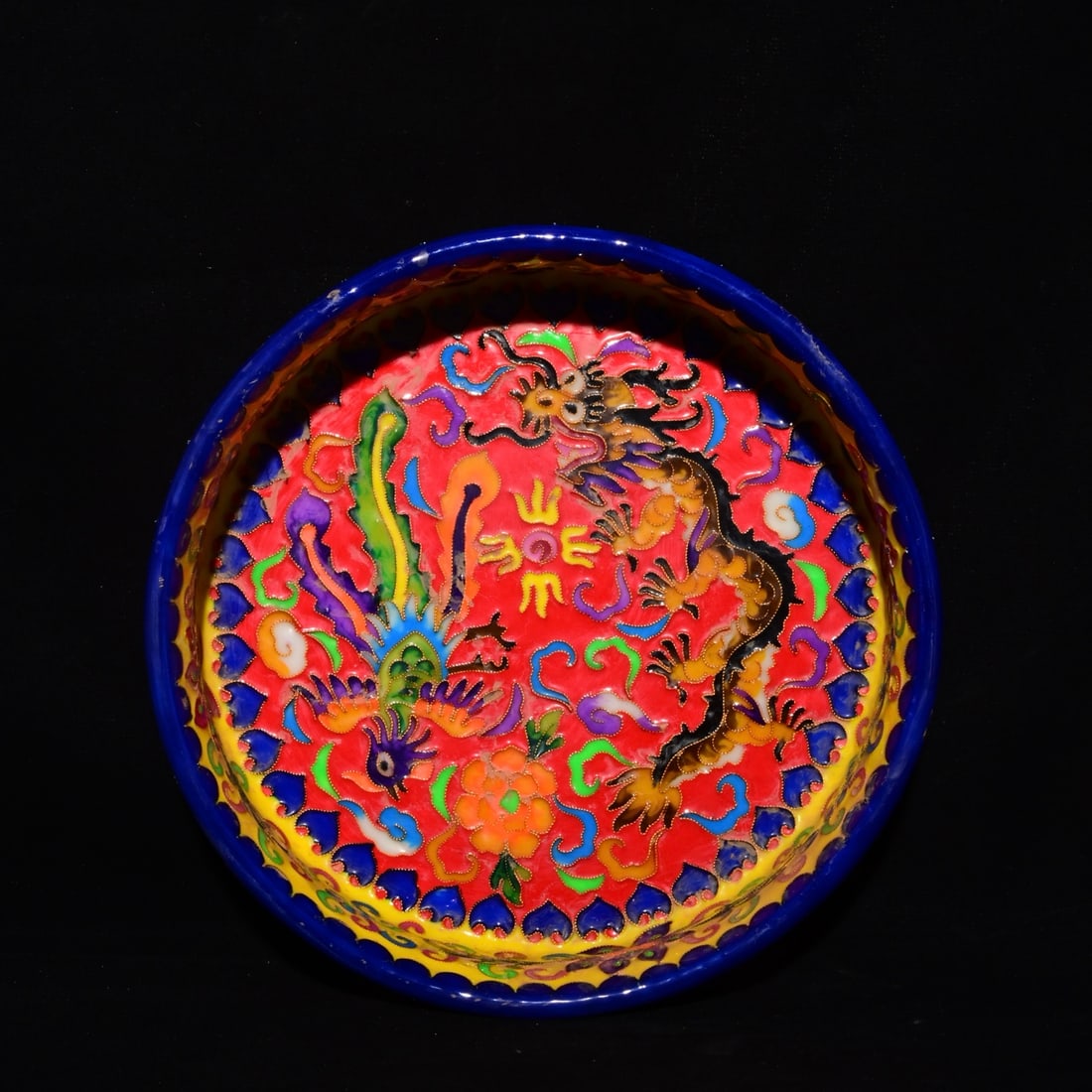 An Exquisite Enamel Dragon and Phoenix Pattern Lotus Pattern Brush Washer,: An Exquisite Enamel Dragon and Phoenix Pattern Lotus Pattern Brush Washer,Qing Dynasty, China ,,Size:2.4inx8.7in 珐琅彩龙凤纹缠枝莲纹笔