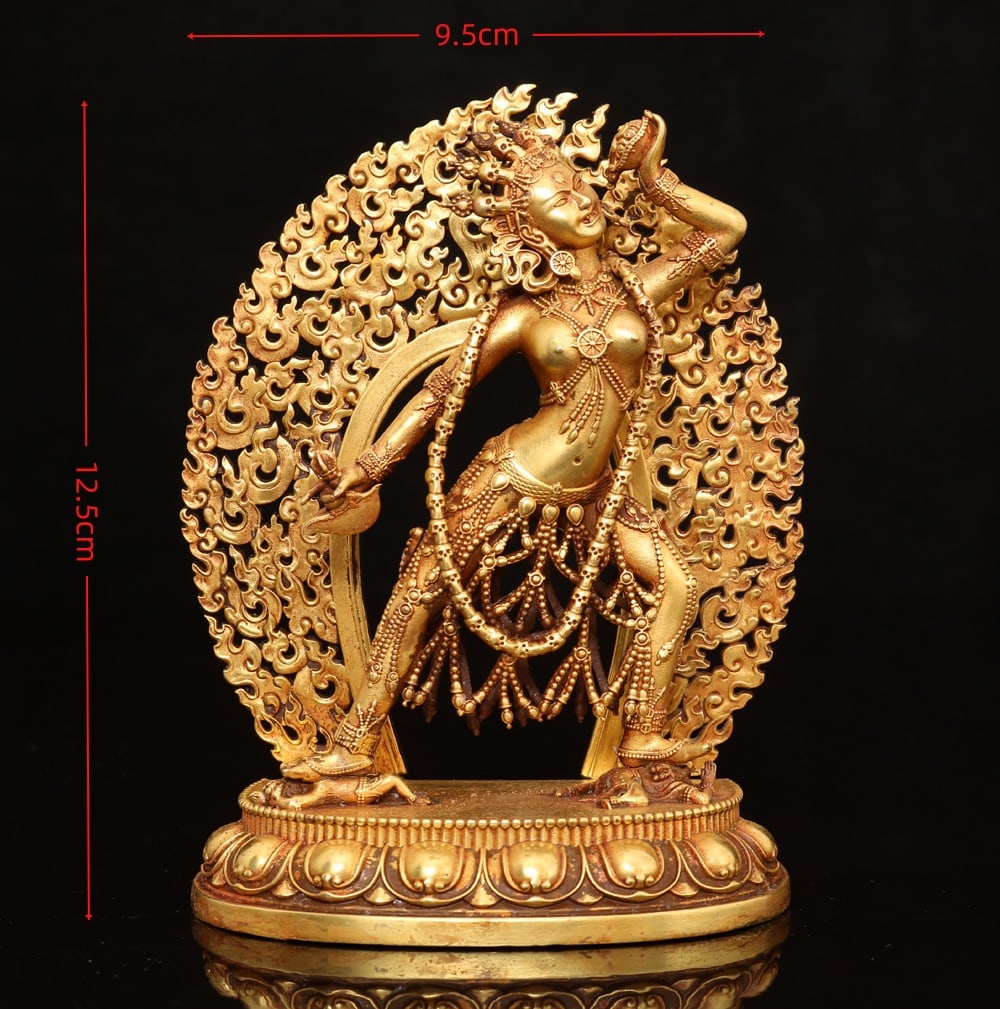 An Exquisite Gilt Bronze Statue of Dakini: An Exquisite Gilt Bronze Statue of Dakini,Ming Dynasty,China,Size:4.9inx3.7in,Weight:483g,铜鎏金空行母像,中国明代