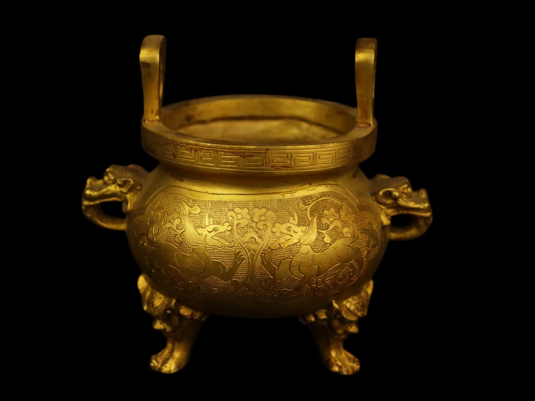 An Exquisite Gilt Bronze Auspicious Animal Pattern Double-Ears Tripod Censer (1 of 9)