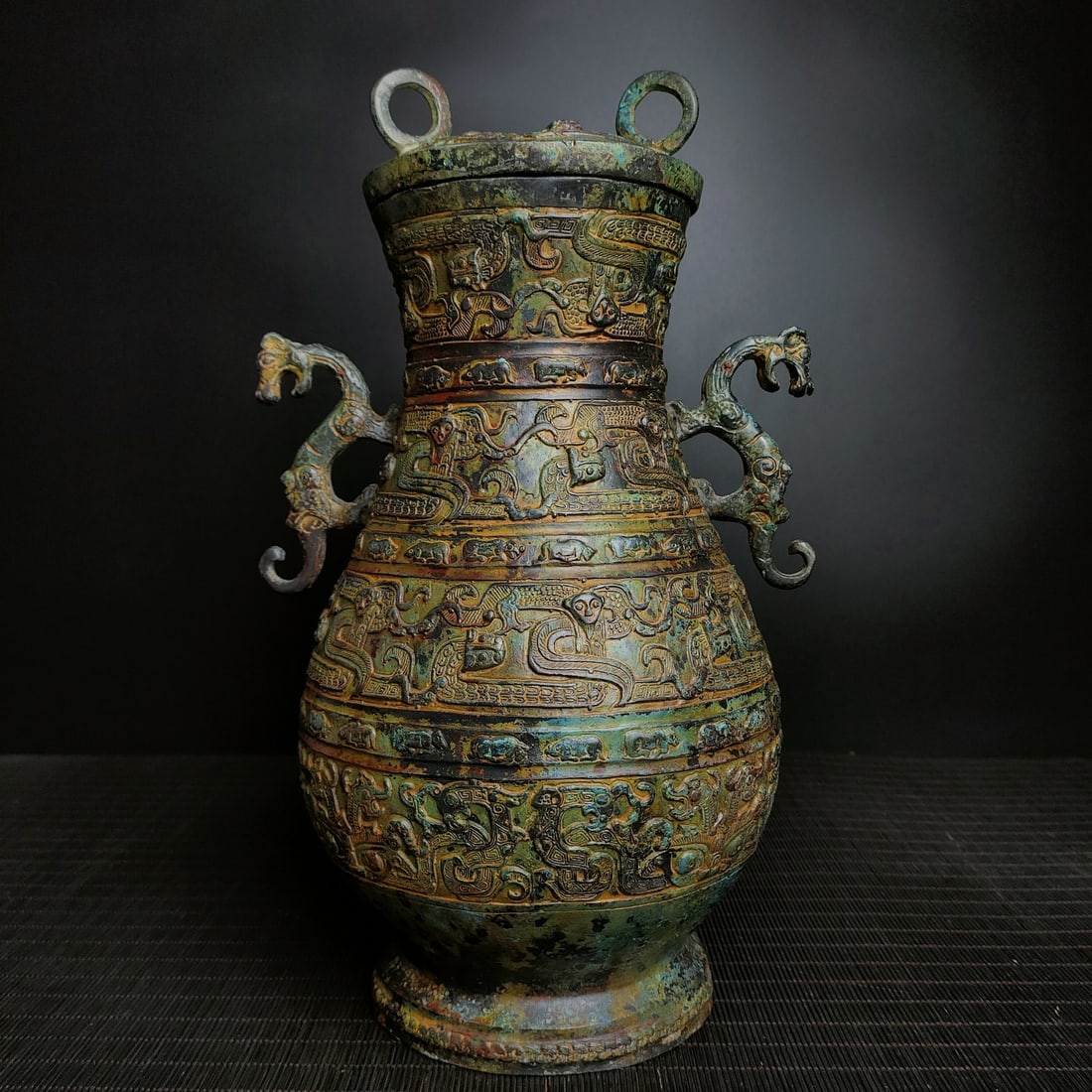 An Exquisite Bronze Dragon Pattern Dragon-Ears Vase,With Inscription: An Exquisite Bronze Dragon Pattern Dragon-Ears Vase,With Inscription,the Warring States period in