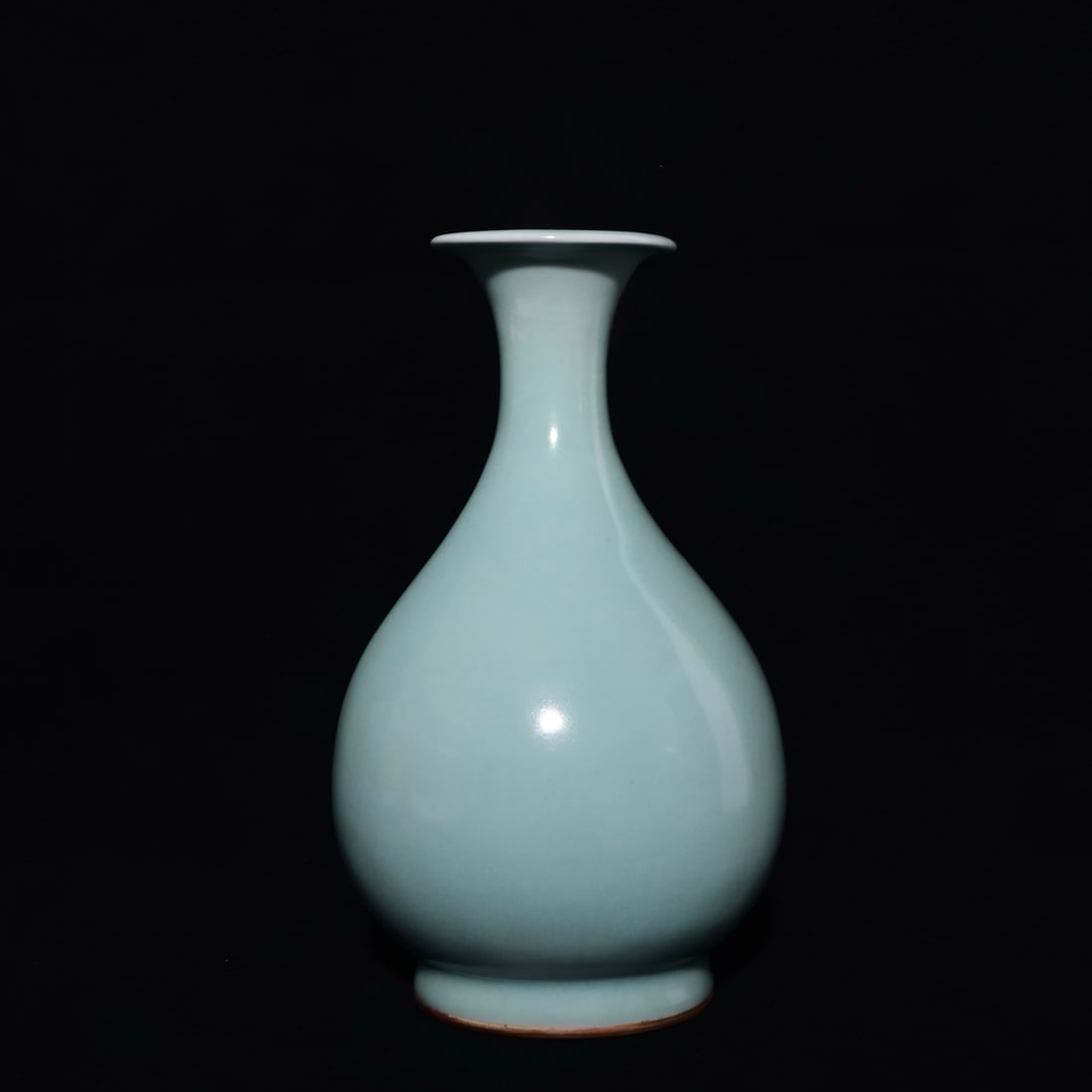 An Exquisite Longquan yao Celadon Glazed Vase, (1 of 9)