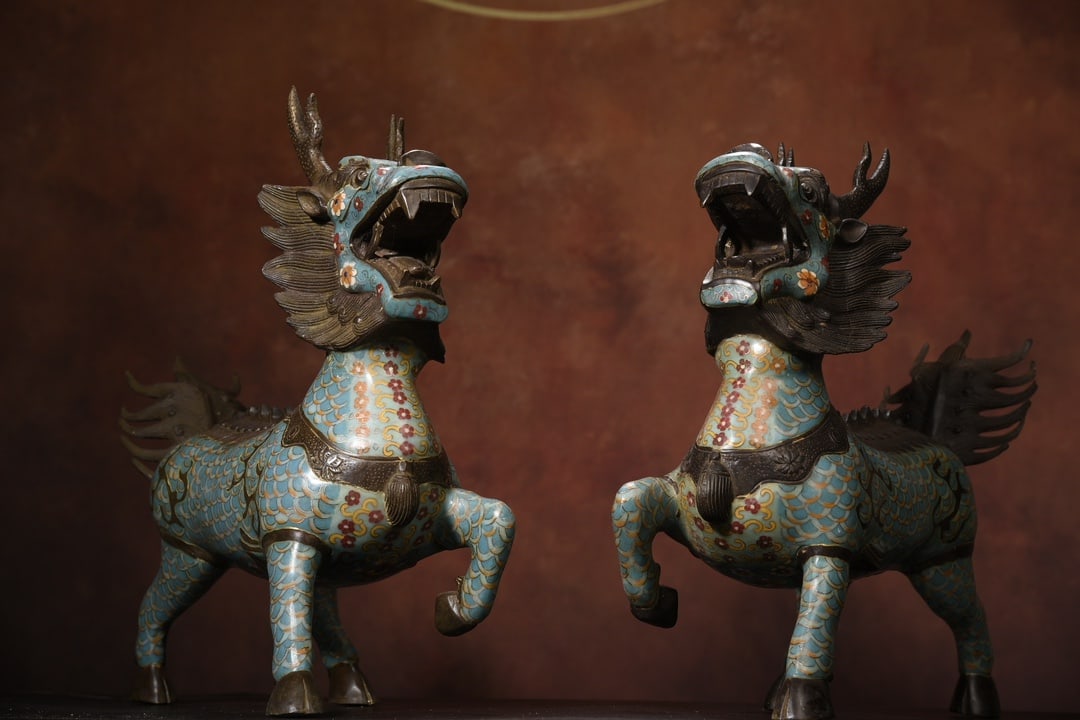 A Pair of Exquisite Cloisonne Kylin Ornaments (1 of 9)