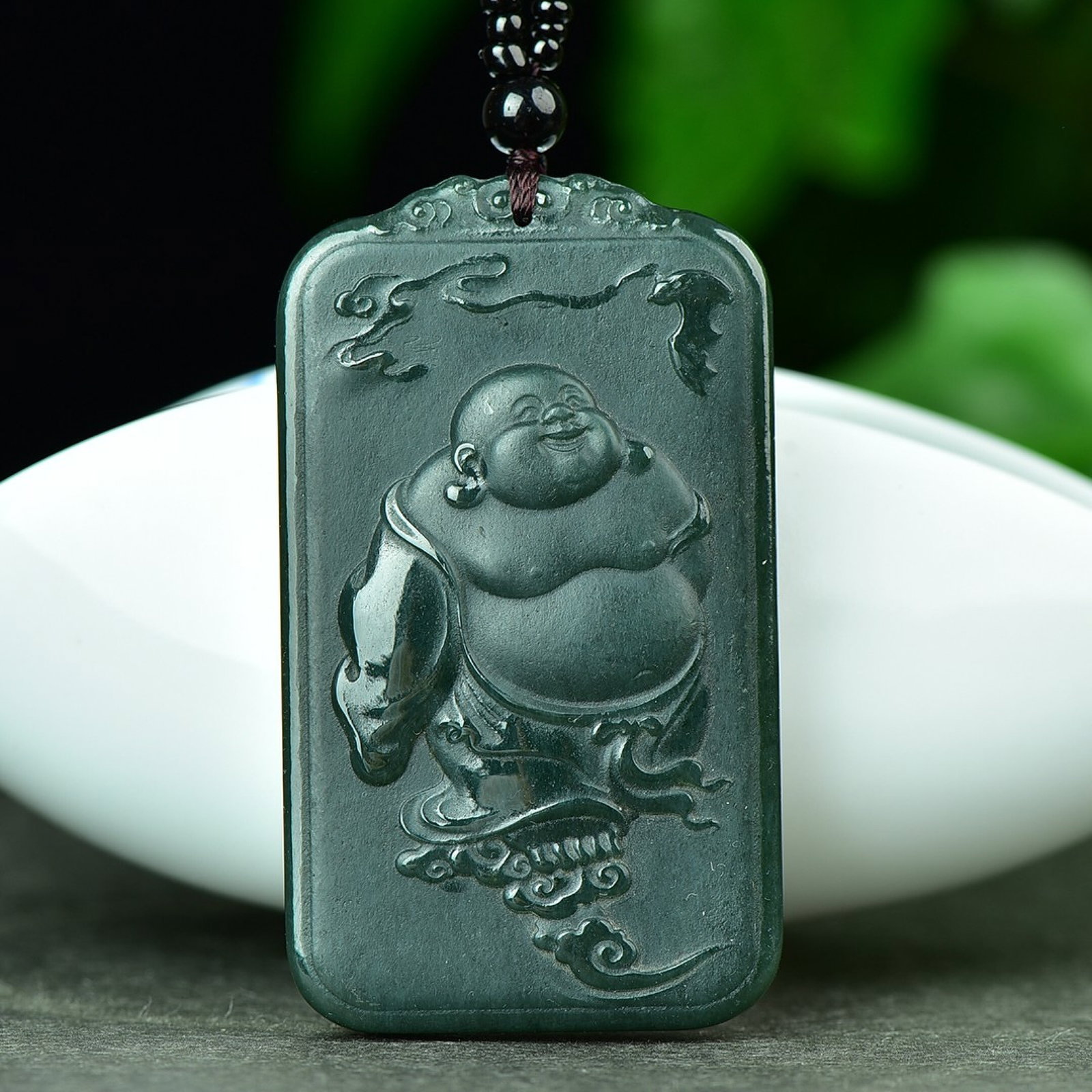 An Exquisite Sapphire Landscape and Maitreya Buddha Pattern Pendant: An Exquisite Sapphire Landscape and Maitreya Buddha Pattern Pendant,Size:38mmx65mm (寓意)吉祥心怀天下能容天下事