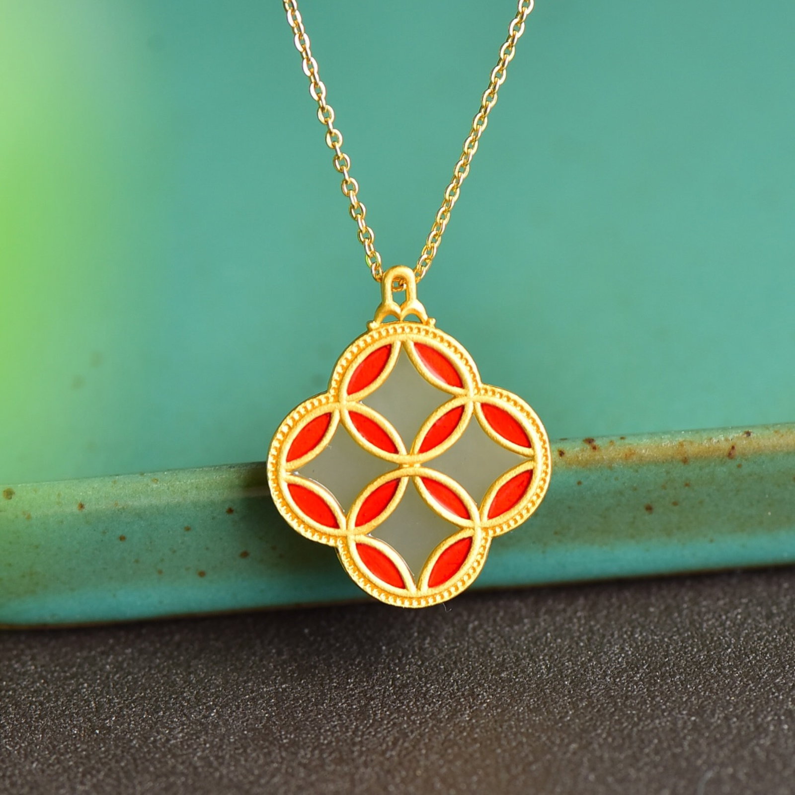 An Exquisite Sterling Silver-Gold Plated Inlaid White Jade Enamel Pendant: An Exquisite Sterling Silver-Gold Plated Inlaid White Jade Enamel Pendant,Size:20mmx20mm 纯银镀金镶白玉珐琅吊坠