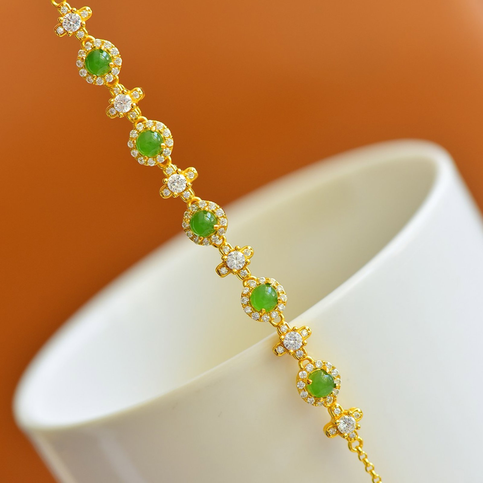 An Exquisite Sterling Silver-Gold Plated Inlaid Jasper Bracelets,Inlaid Gems: An Exquisite Sterling Silver-Gold Plated Inlaid Jasper Bracelets,Inlaid Gems,Size:4mmx4mm