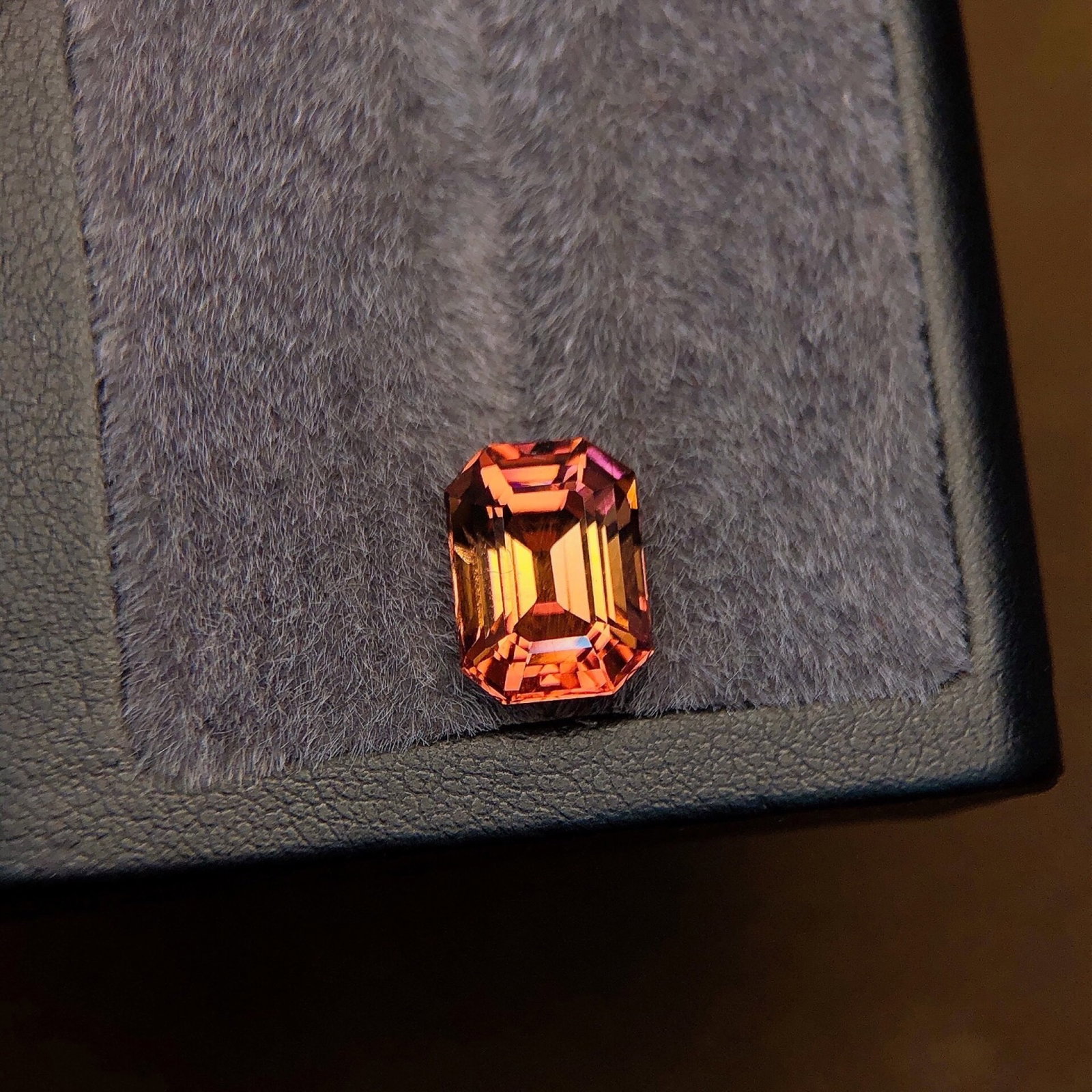 5.95Ctw Natural Tourmaline Loose: 5.95Ctw Natural Tourmaline Loose,Size:11.9mmx8.8mmx7.4mm 5.95Ctw天然碧玺裸石