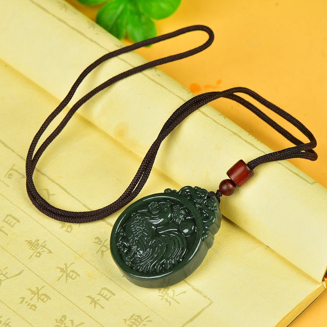 An Exquisite Sapphire Rooster Pattern Pendant - 4