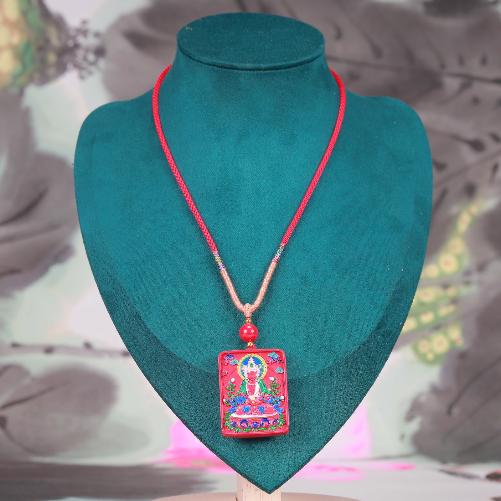 An Exquisite Cinnabar Statue of Sakyamuni Pendant: An Exquisite Cinnabar Statue of Sakyamuni Pendant,Size:1.2inx1.6in,Weight:21g 朱砂如来佛像挂件