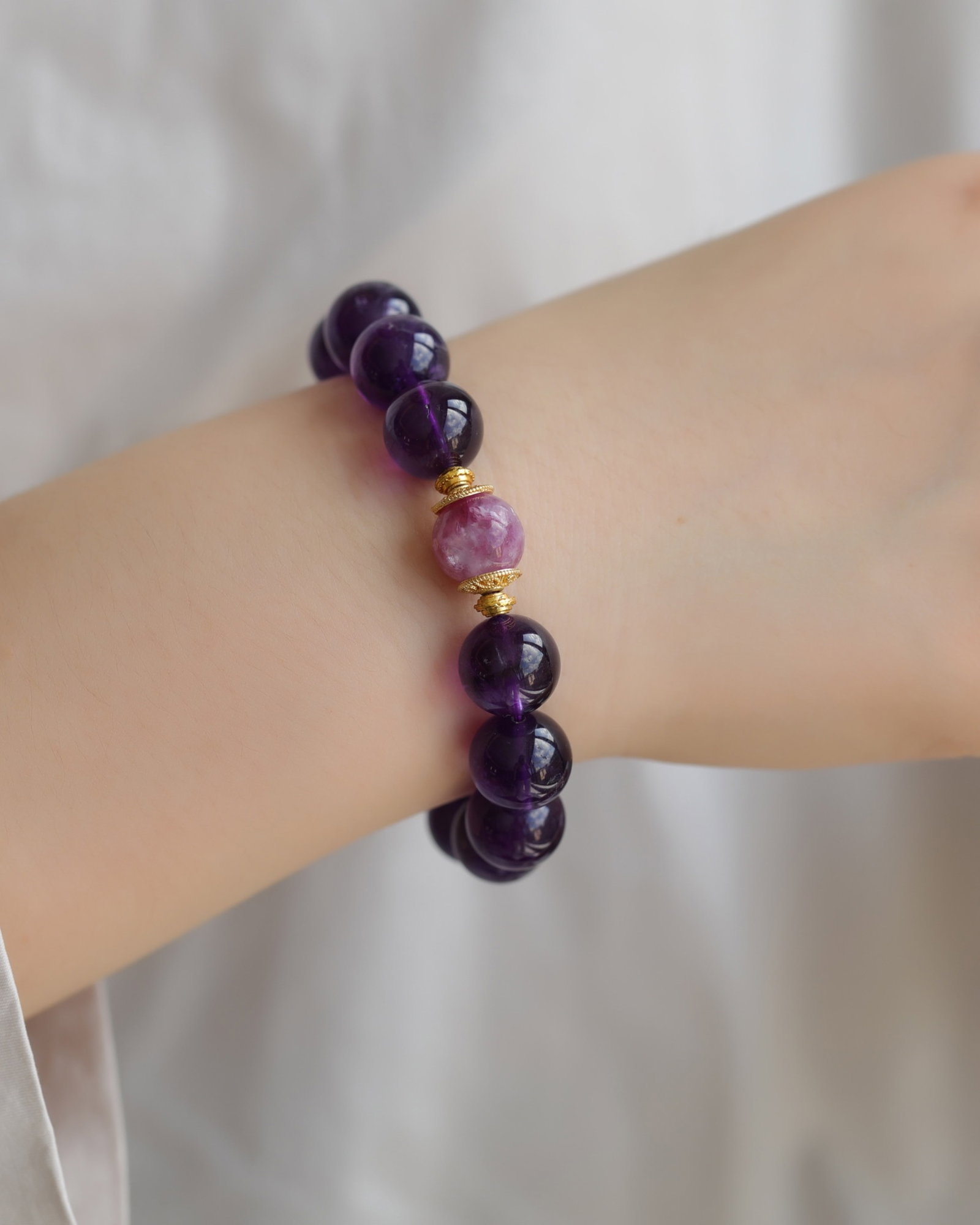 An Exquisite Crystal Bracelets - 7