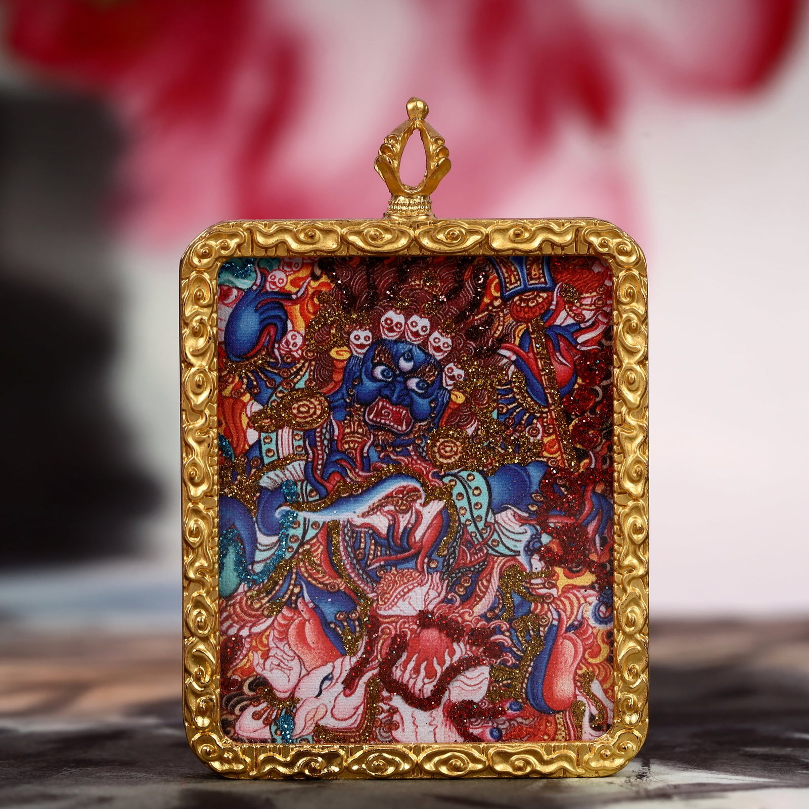 An Exquisite Painted Color Statue of Six-armed Mahakala Tangka: An Exquisite Painted Color Statue of Six-armed Mahakala Tangka,Size:2inx2.8in 彩绘六臂大黑天像唐卡