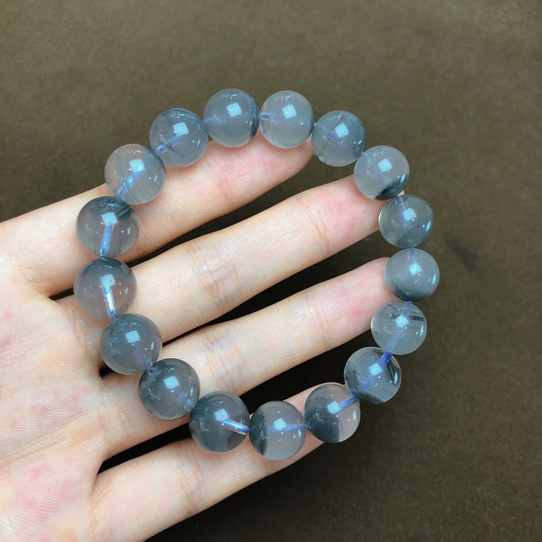 An Exquisite Crystal Bracelets: An Exquisite Crystal Bracelets,Size:11.8mm,Weight:37.7g 水晶手串