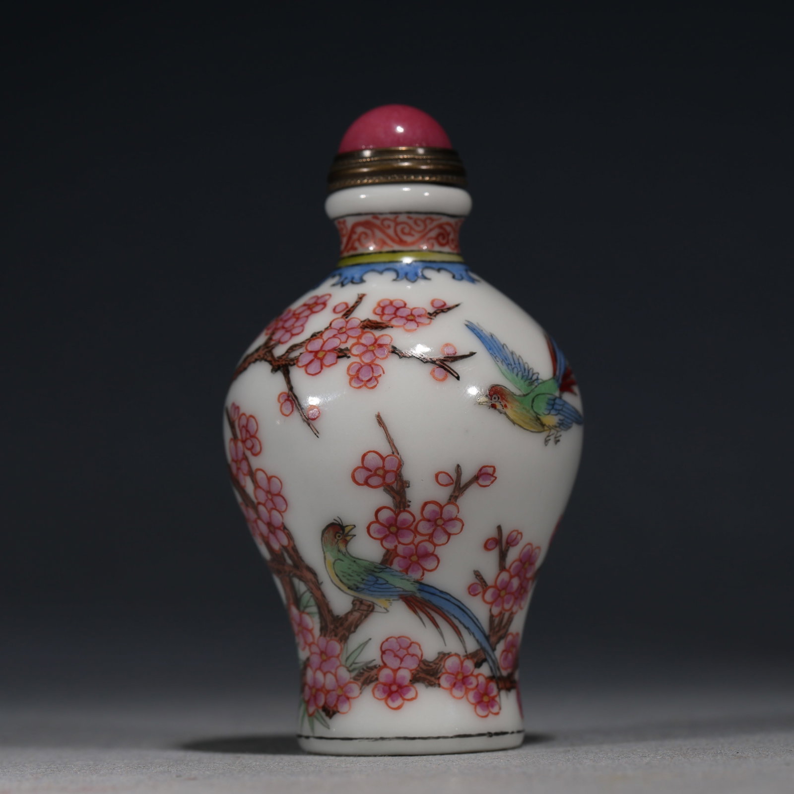An Exquisite Famille Rose Meiping-Shaped Snuff Bottle With Magpie On Plum Branch Pattern: An Exquisite Famille Rose Meiping-Shaped Snuff Bottle With Magpie On Plum Branch Pattern,China,Qing Dynasty,Four-Character Qianlong Mark,Dimensions:3inx1.6in,粉彩喜上眉&#