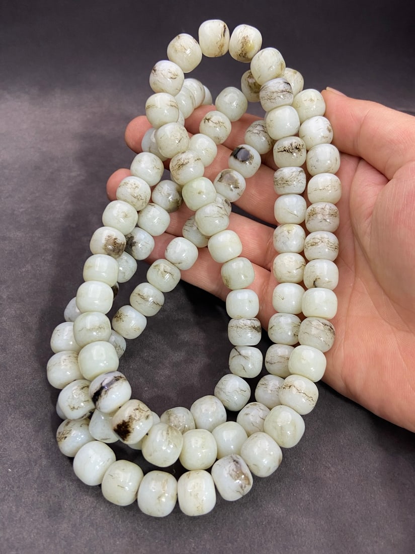 An Exquisite White Jade Bracelets - 9