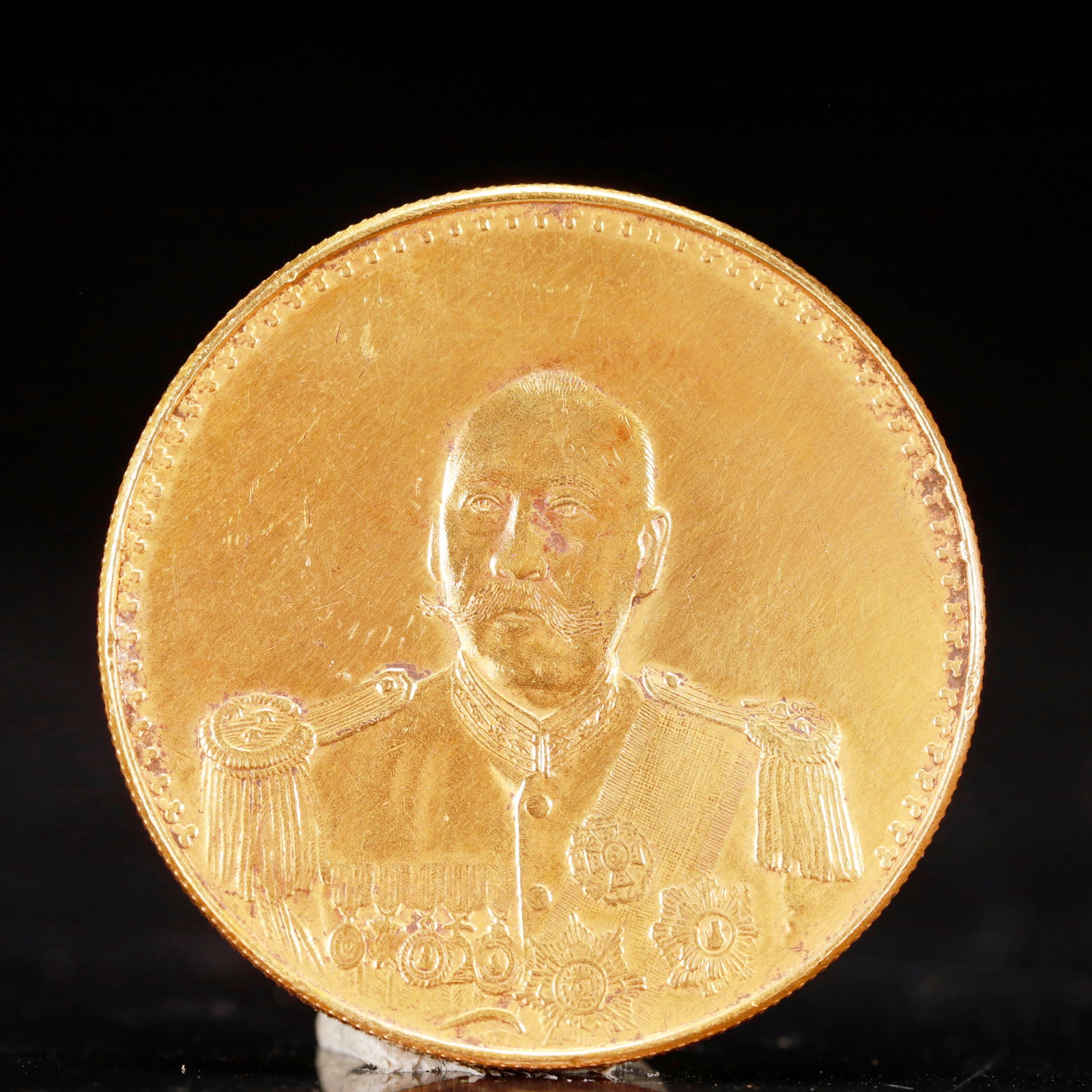 An Exquisite Sterling silver-Gilt Coin: An Exquisite Sterling silver-Gilt Coin, The Republic of China, Size:1.5in Weight:37.5g
