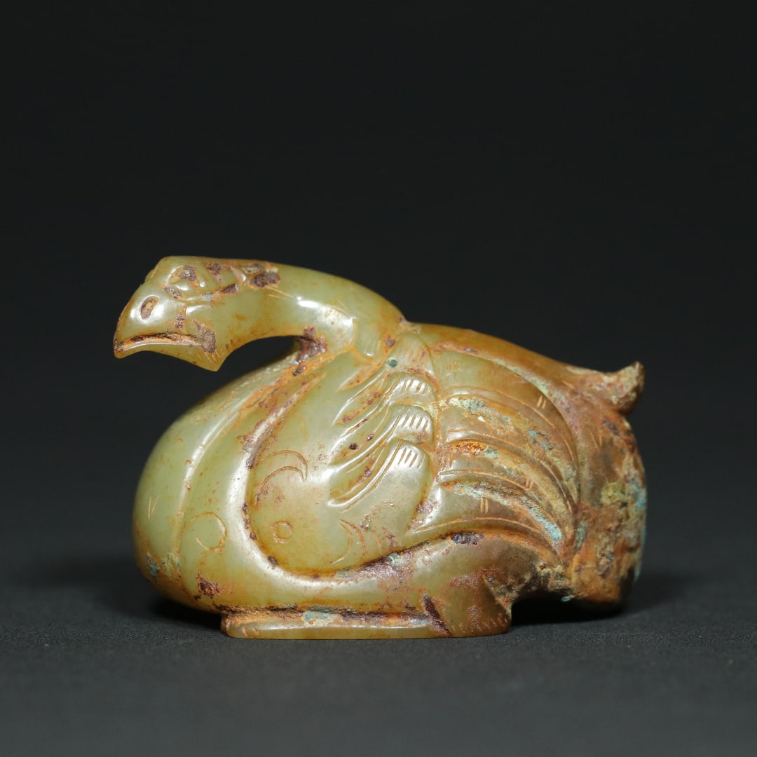 An Exquisite White Jade Goose Ornament (1 of 9)