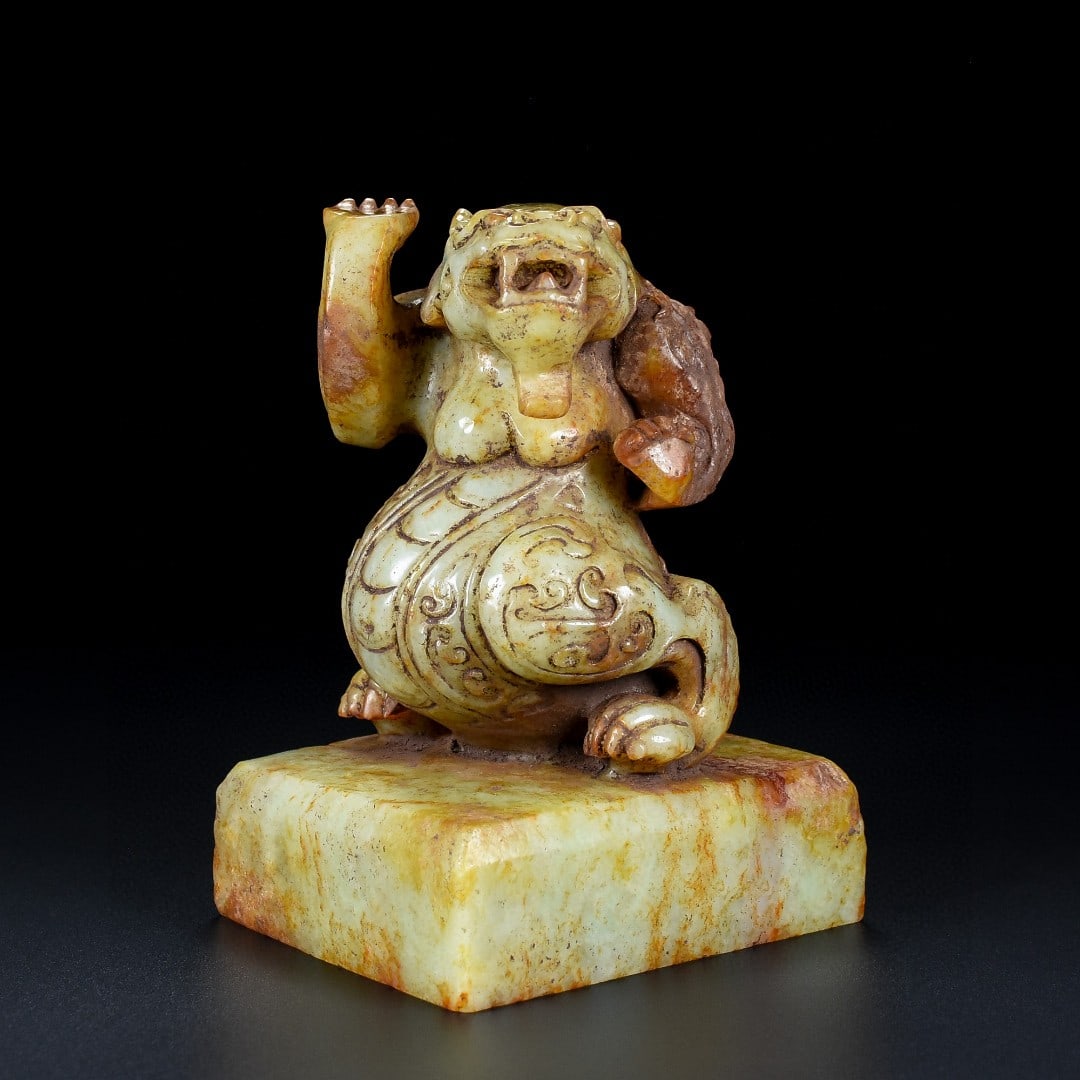 An Exquisite White Jade Auspicious Beast-Shaped Seal: An Exquisite White Jade Auspicious Beast-Shaped Seal,Qing