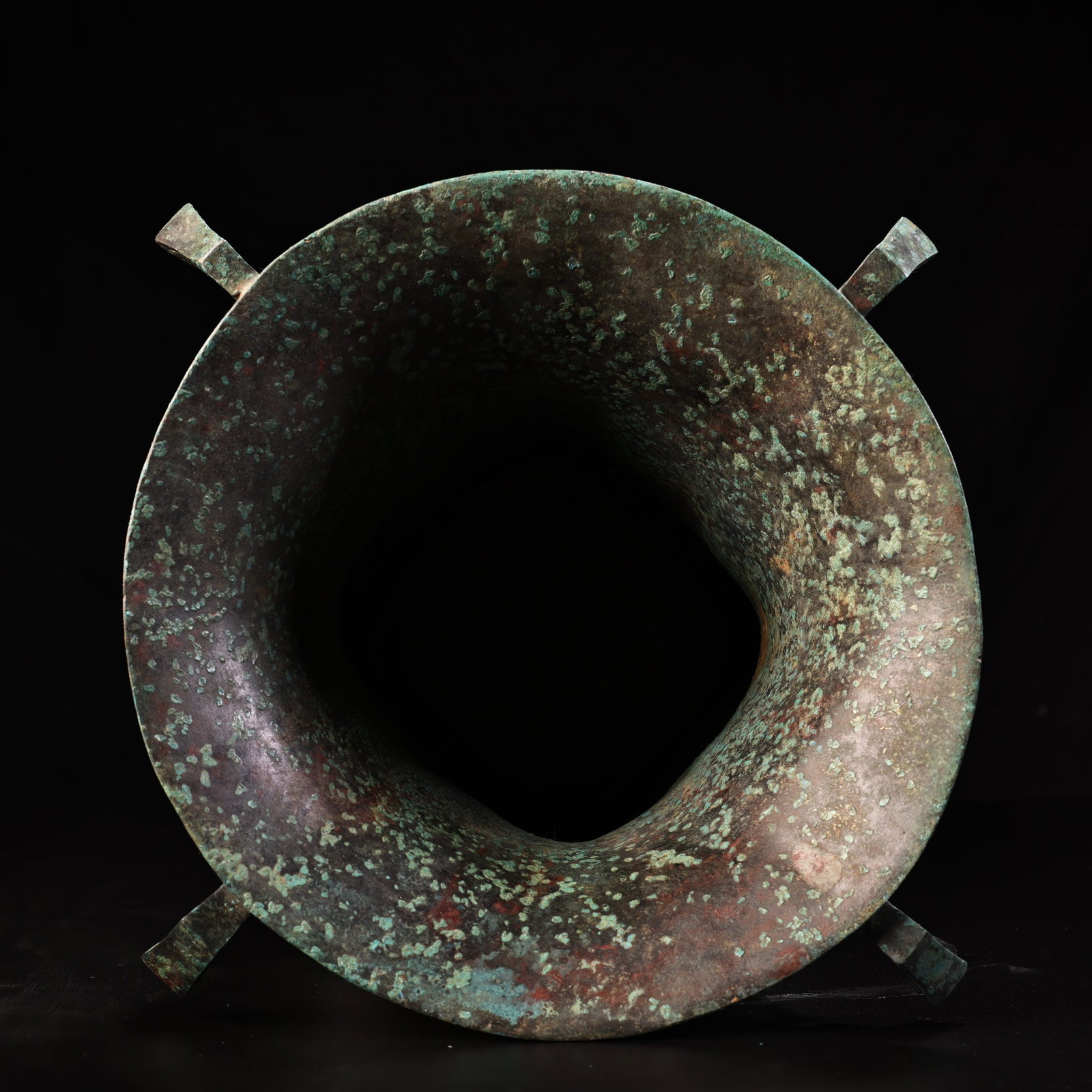 A Rare Bronze Beast-Face Pattern Vase - 10