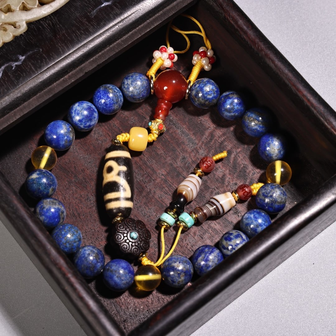 An Exquisite Lapis Lazuli Bracelets - 3