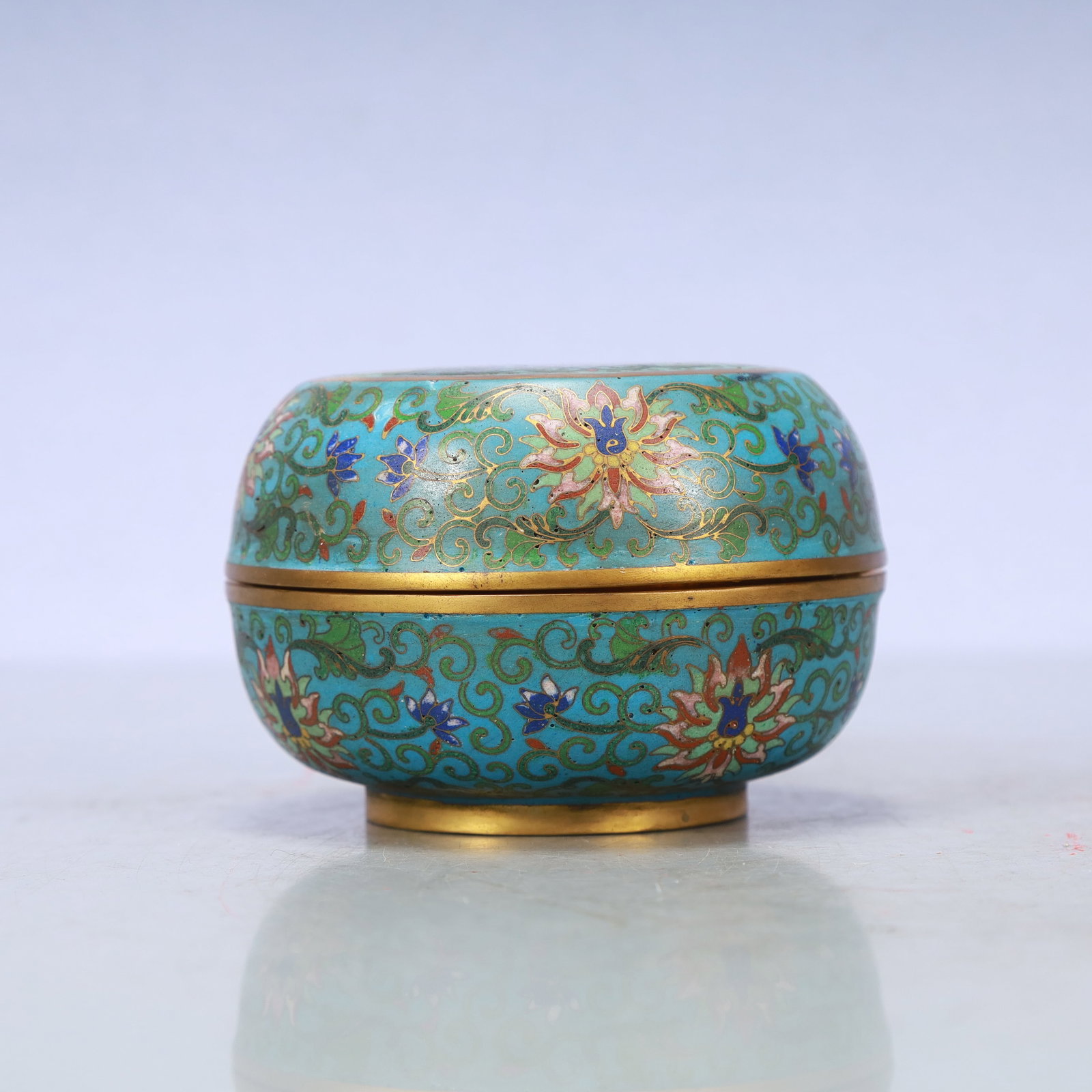 A Exquisite Cloisonne Lotus Pattern Box (1 of 6)