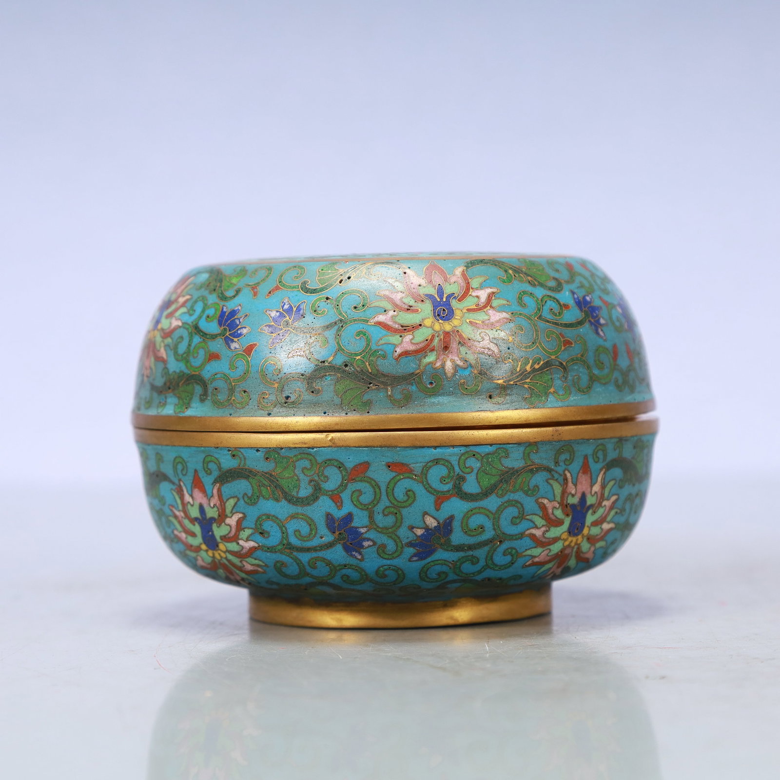 A Exquisite Cloisonne Lotus Pattern Box - 4