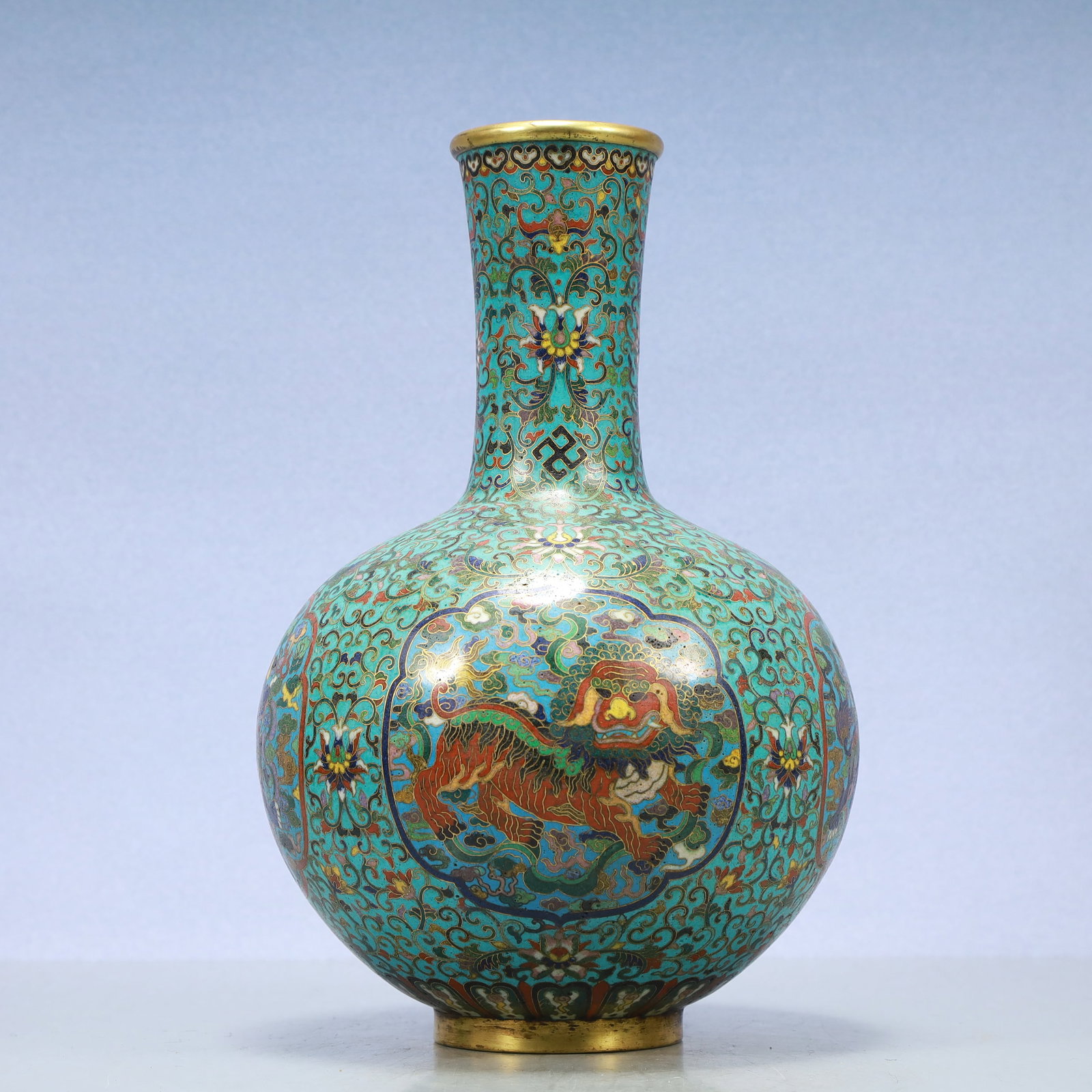 A Exquisite Cloisonne Lotus Pattern Auspicious Beast Pattern Vase - 4