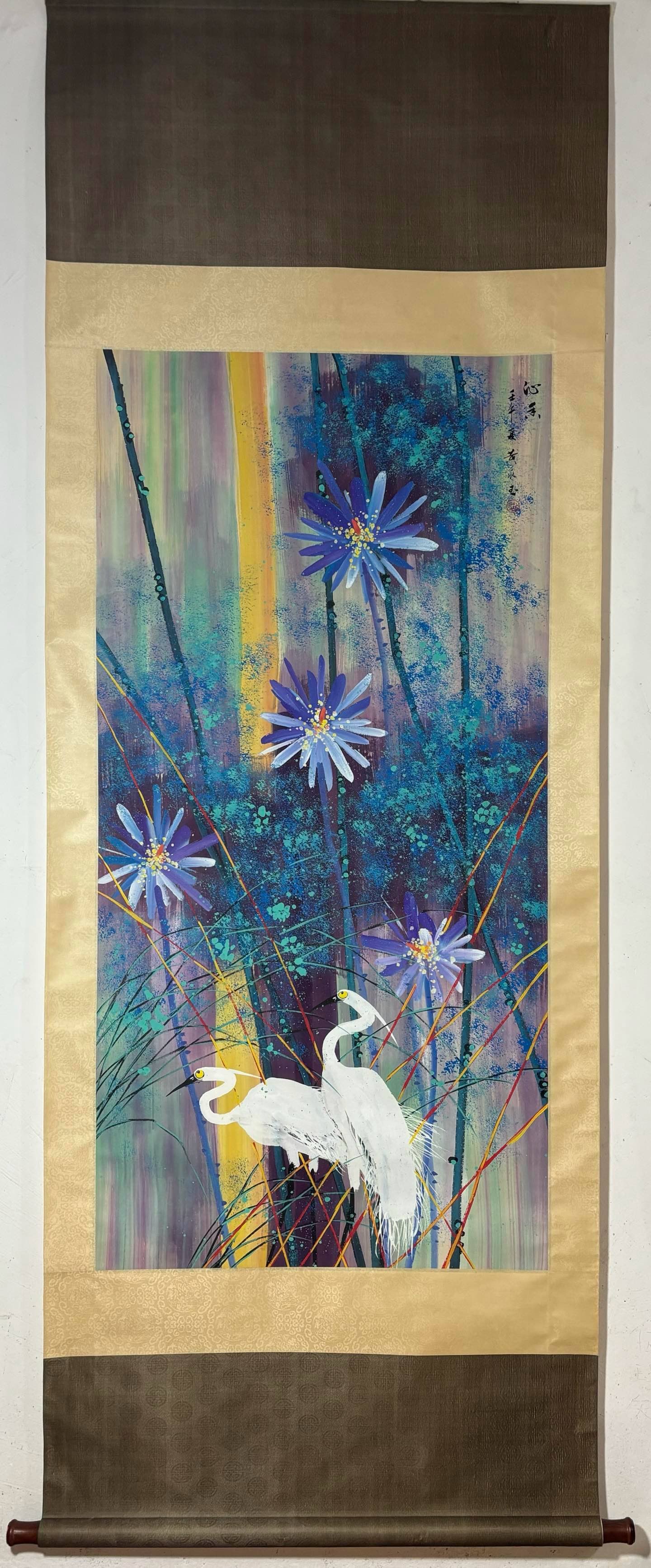 A Chinese Vertical Scroll Ink Painting of Flower and Bird on Paper,Huang Yongyu: A Chinese Vertical Scroll Ink Painting of Flower and Bird on Paper,Huang Yongyu,Size:(Without frame)53.7inx26.4in一幅中国水墨花鸟画立轴