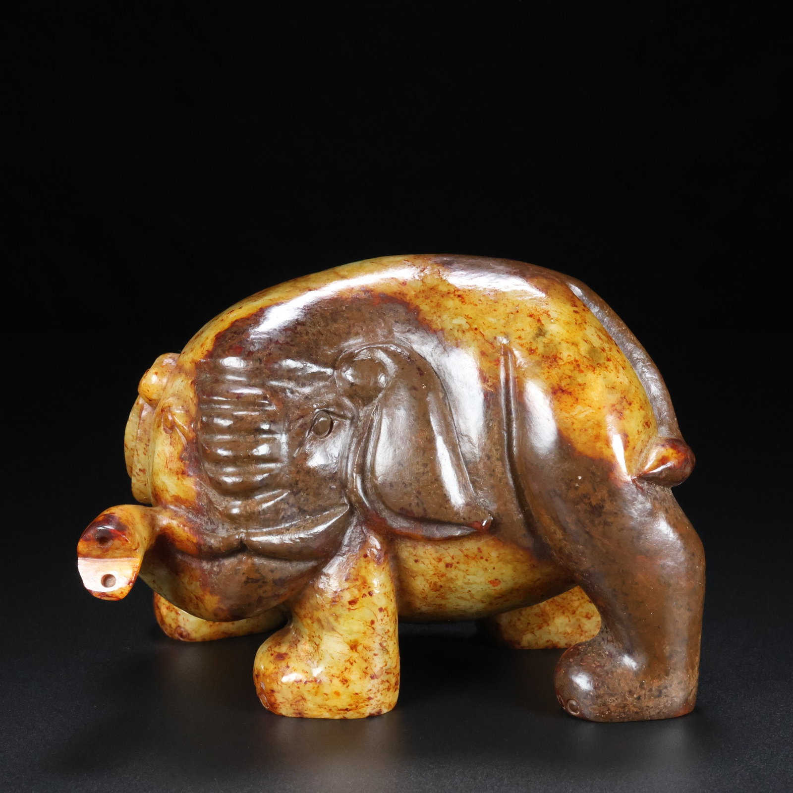 An Exquisite White Jade Elephant Ornament: An Exquisite White Jade Elephant Ornament,Qing
